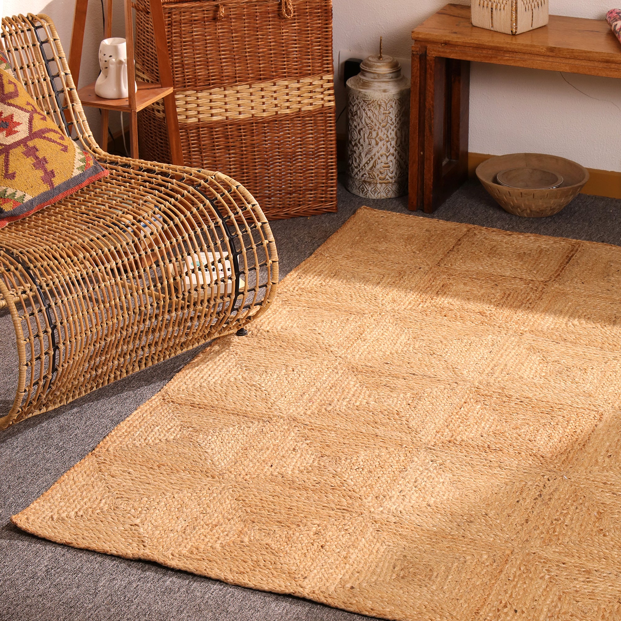 Handwoven Natural Jute Patchwork Area Rug Eco-Friendly Braided Farmhouse