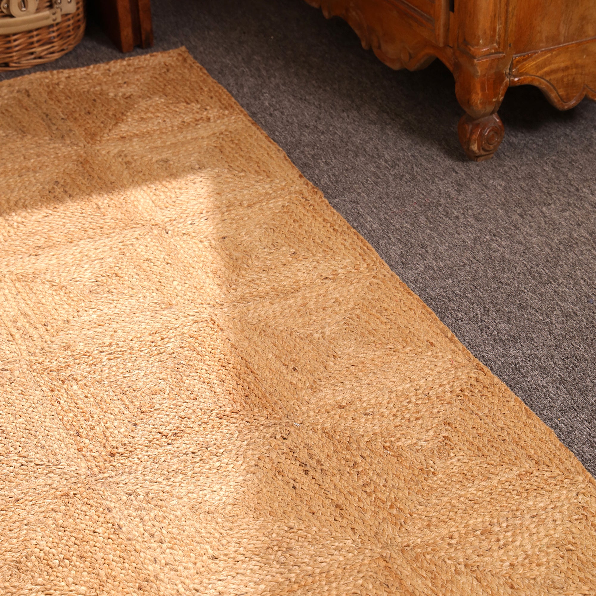 Handwoven Natural Jute Patchwork Area Rug Eco-Friendly Braided Farmhouse