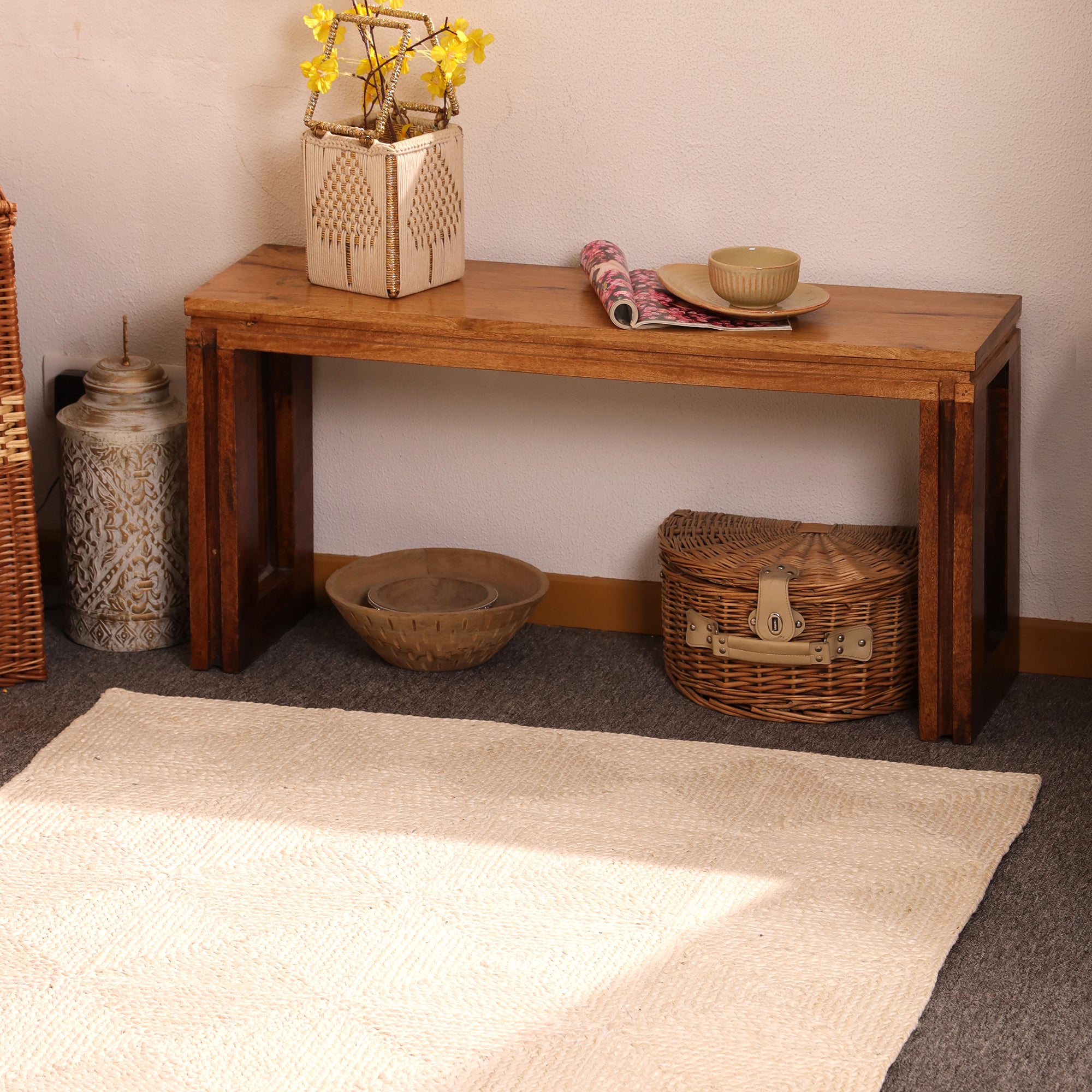Handwoven cream Jute Braided Area Rug Natural Fiber Textured Carpet for Living Room & Bedrom