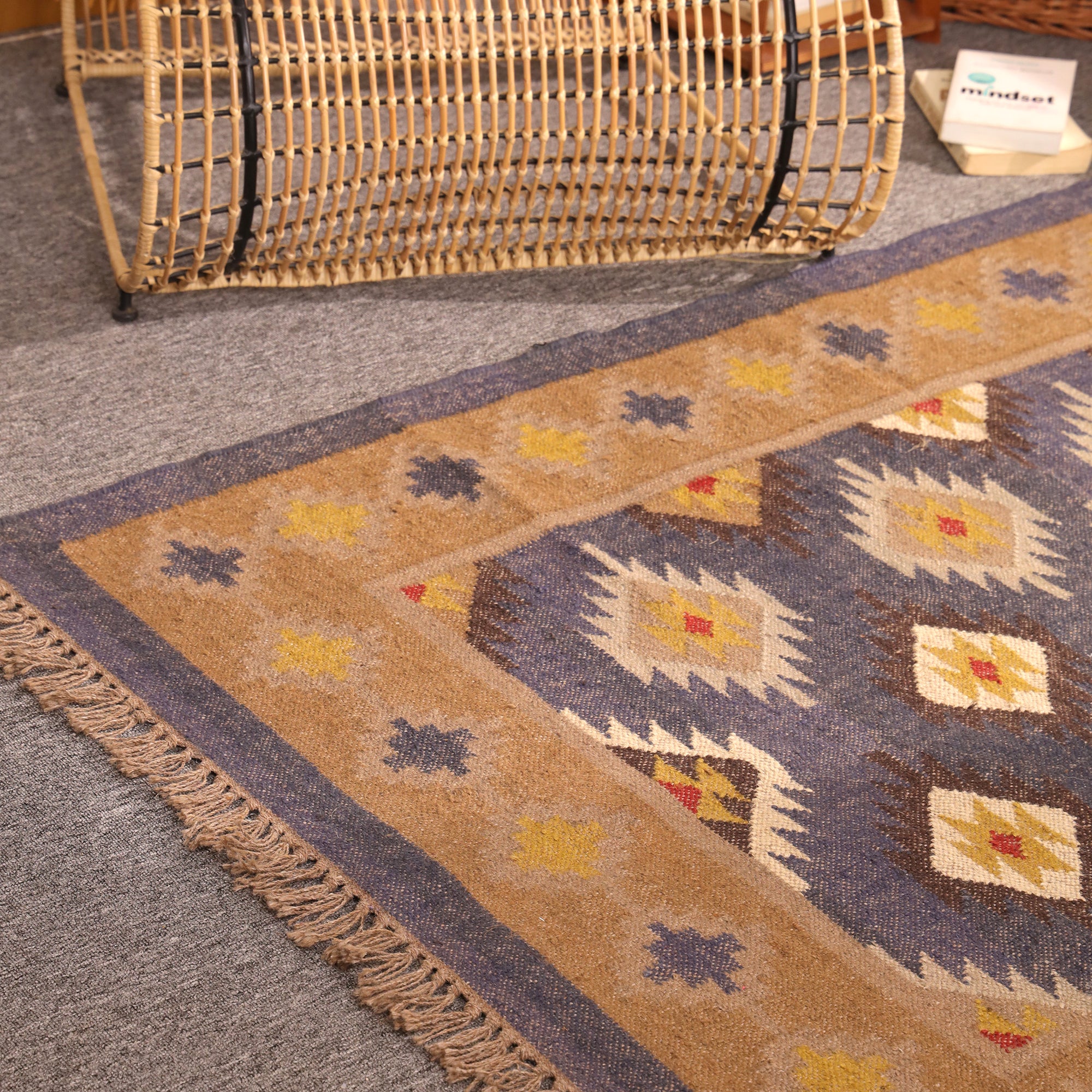 Handwoven Blue & Beige Kilim Area Rug – Geometric Tribal Wool Flatweave Rug with Fringe | Living Room & Bedroom Decor