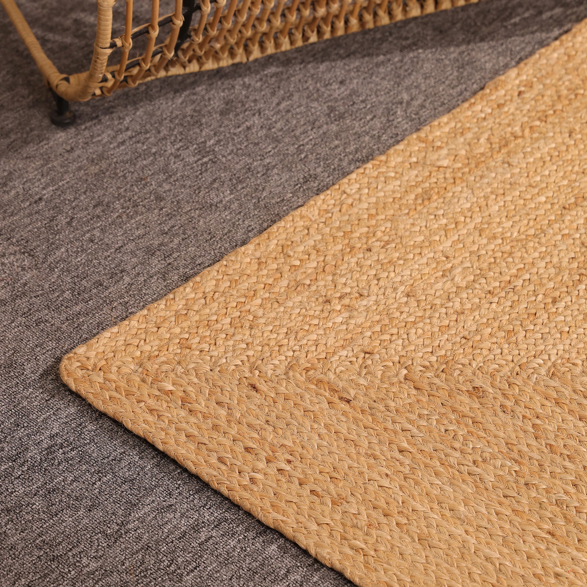 Handmade Natural Jute Area Rug Braided Eco-Friendly Rectangle Rug