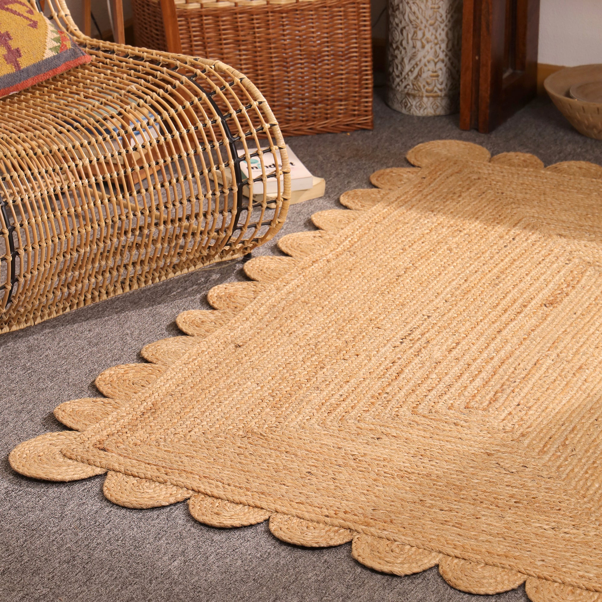 Handwoven Natural Braided Jute Scalloped Rug | Handmade Boho Area Rug | Eco-Friendly Farmhouse Living Room Carpet | Natural Fiber Floor Rug