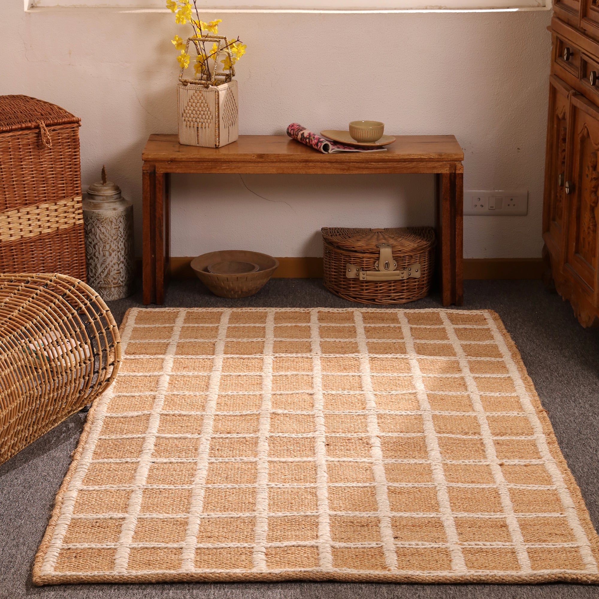 Handwoven Natural Jute Checkered Area Rug Beige Grid pattern Rug