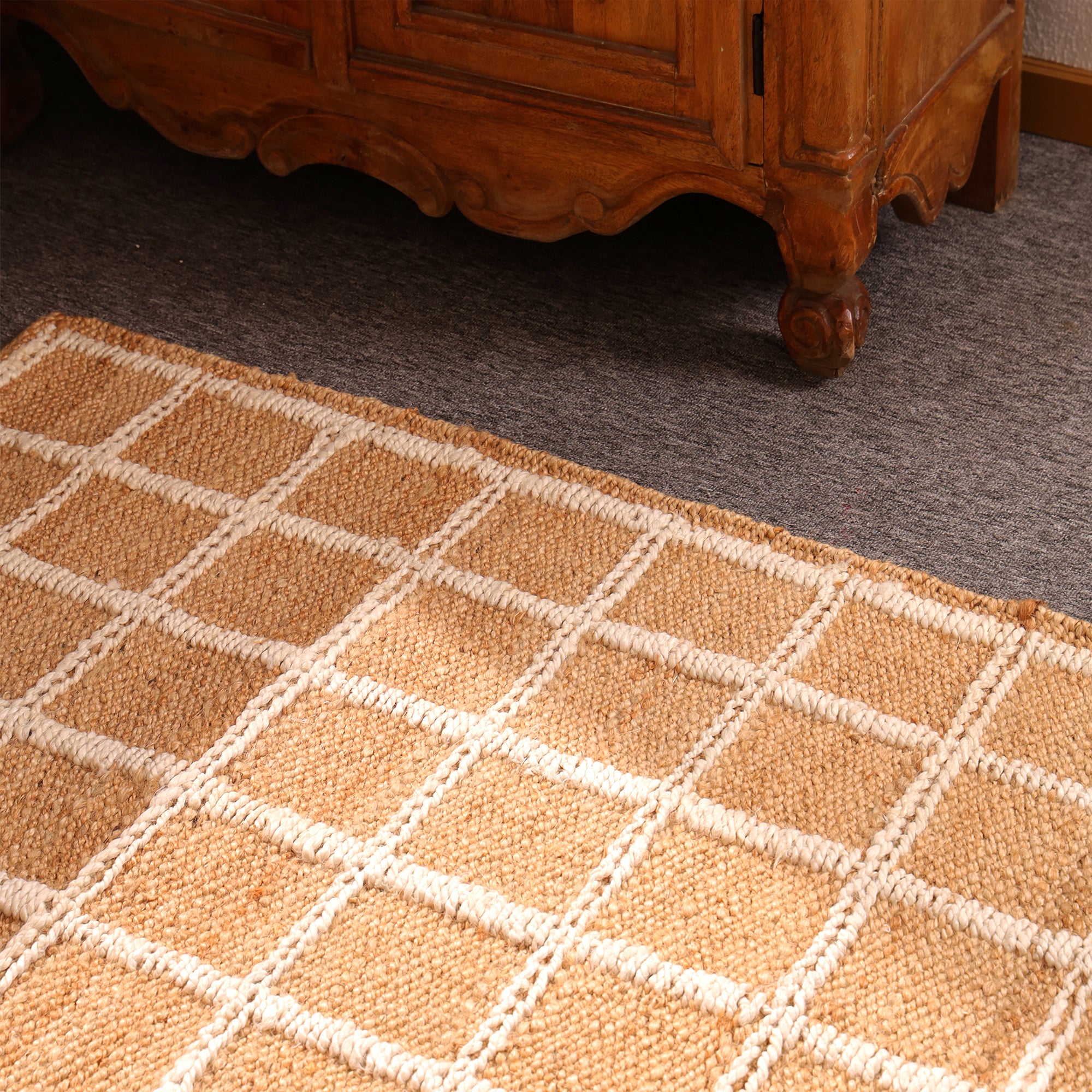 Handwoven Natural Jute Checkered Area Rug Beige Grid pattern Rug