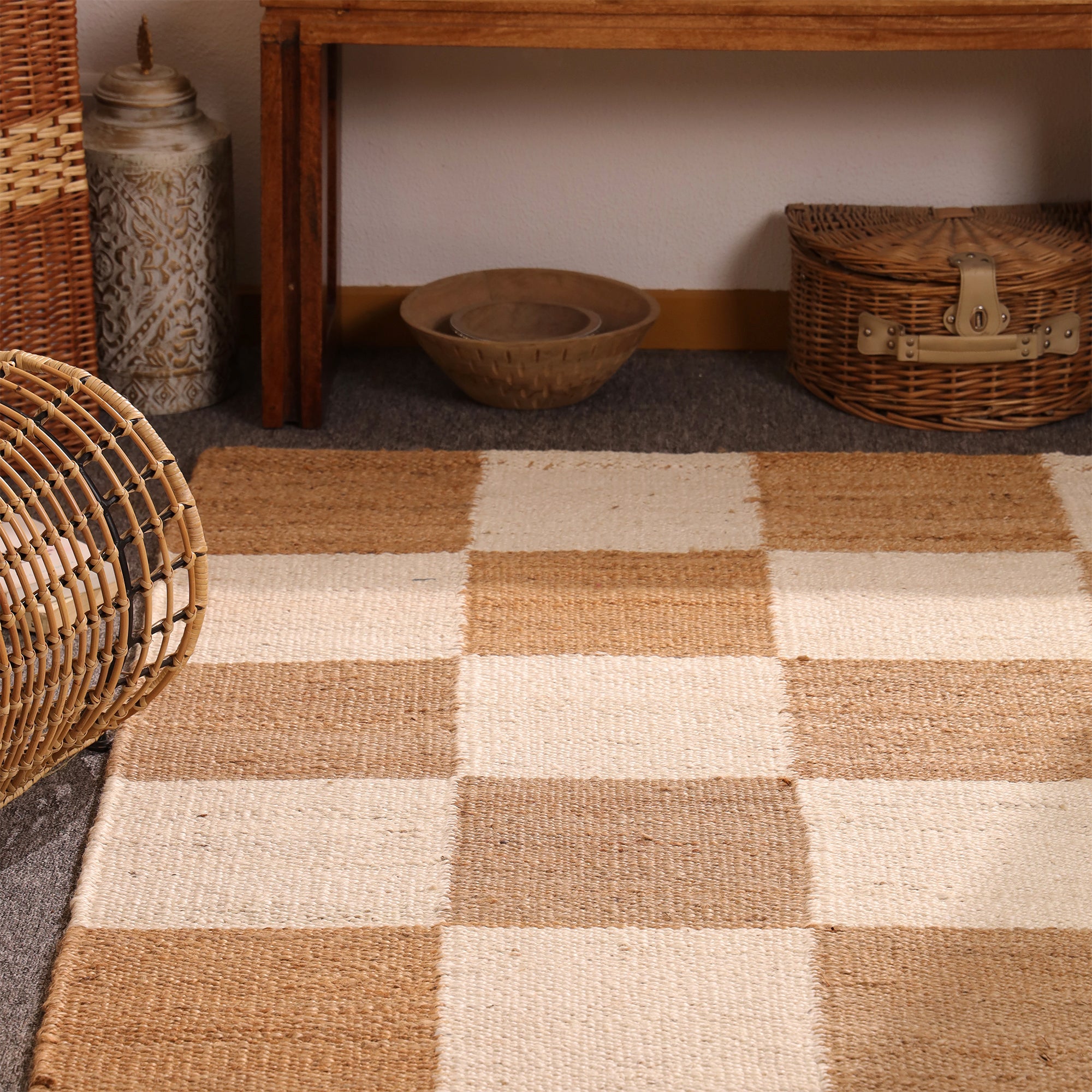 Handwoven Checkered Jute & Cotton Area - Natural Beige & Ivory