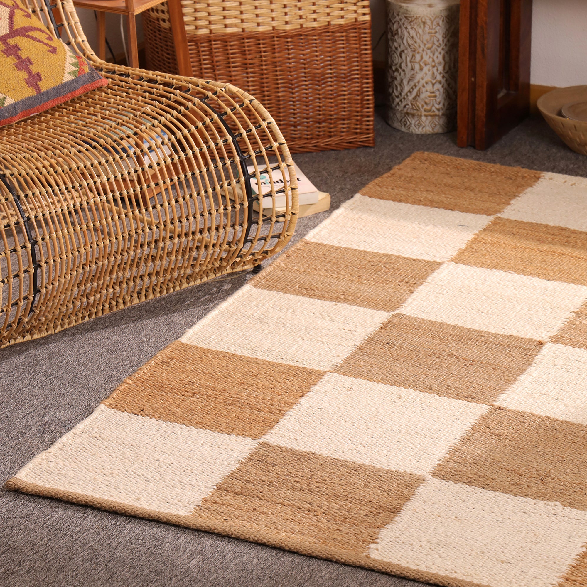 Handwoven Checkered Jute & Cotton Area - Natural Beige & Ivory