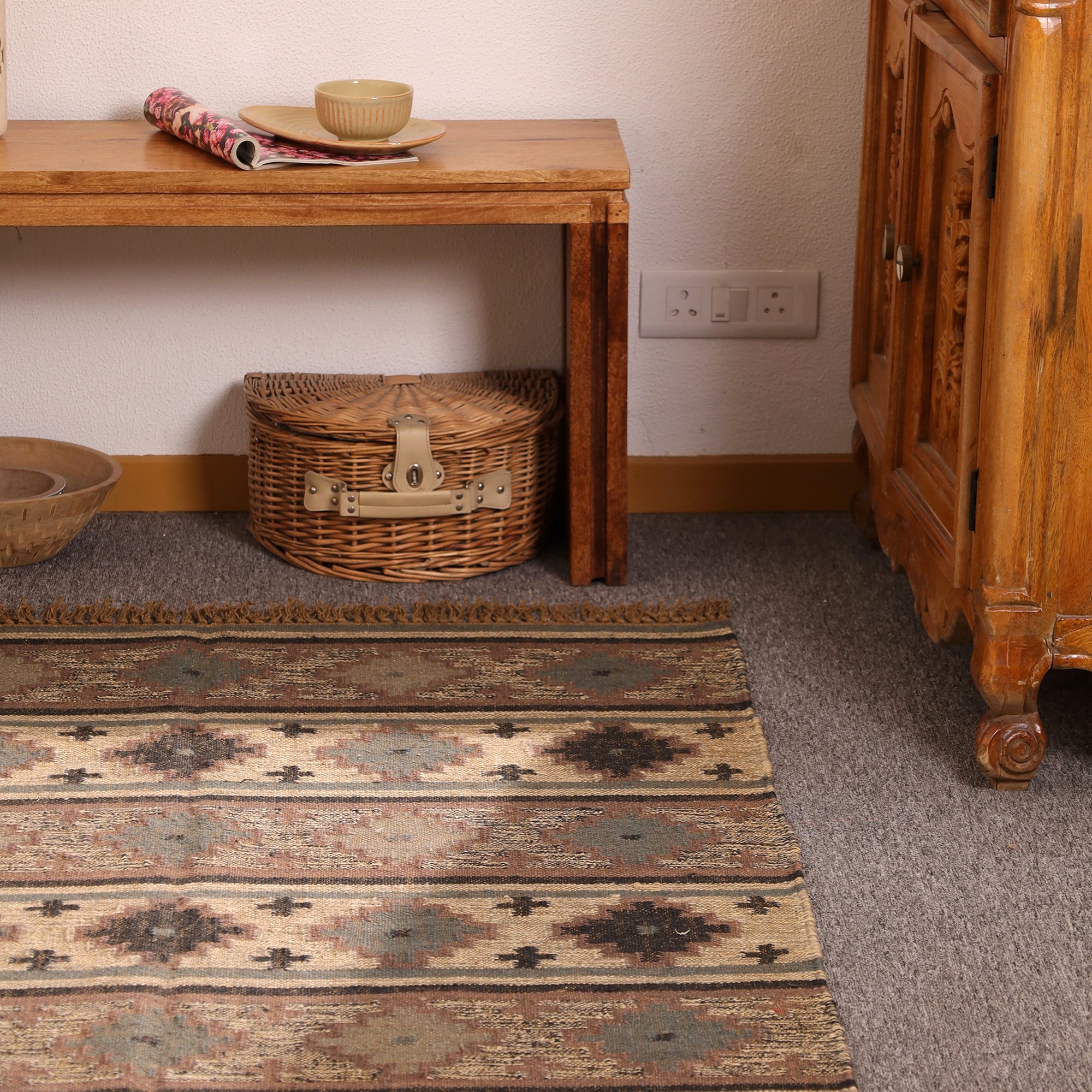 Handwoven Southwestern Kilim Area Rug Handmade Tribal Flatweave Rug
