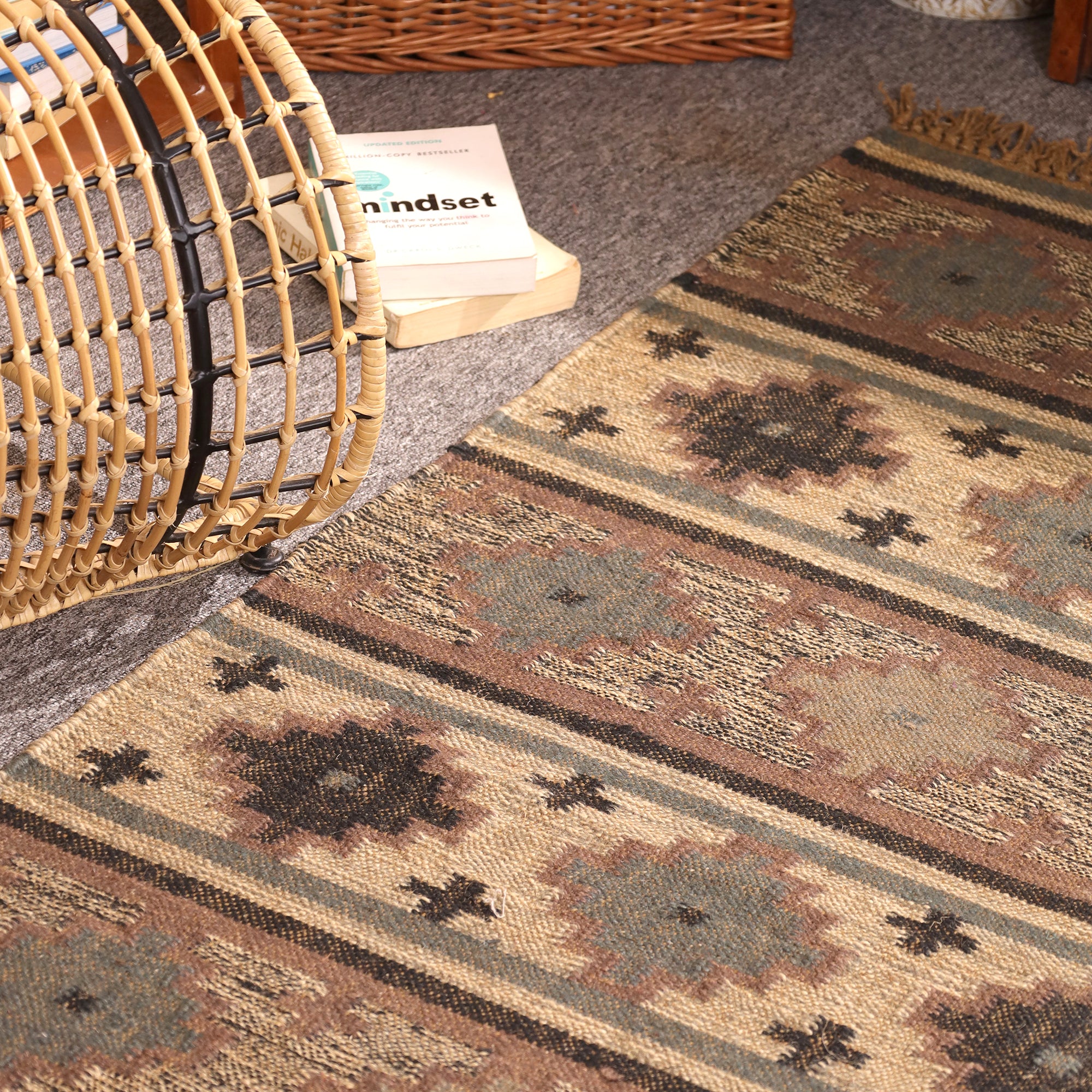 Handwoven Southwestern Kilim Area Rug Handmade Tribal Flatweave Rug