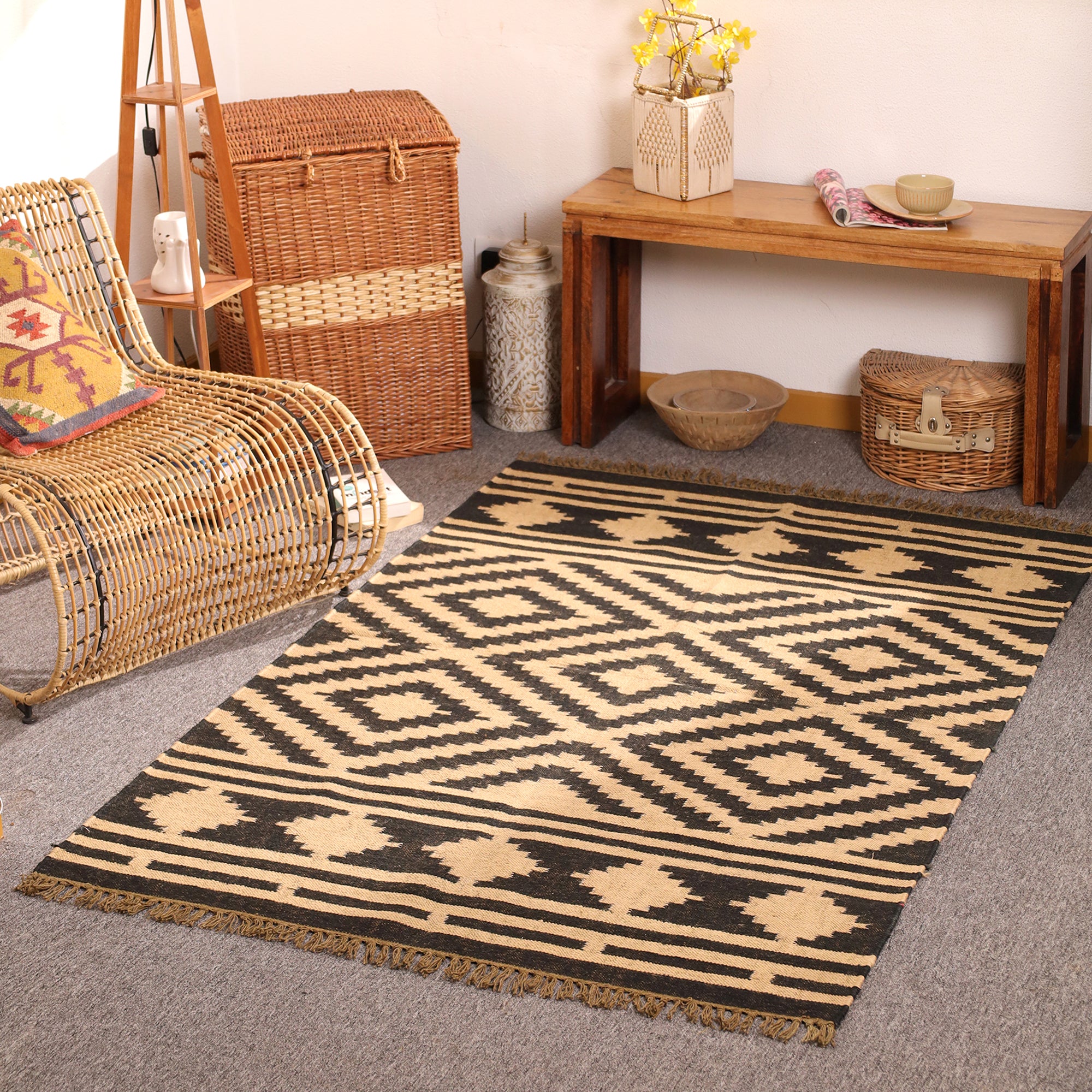 Handwoven Black & Natural Kilim Rug - Handmade Geometric Wool Area Rug