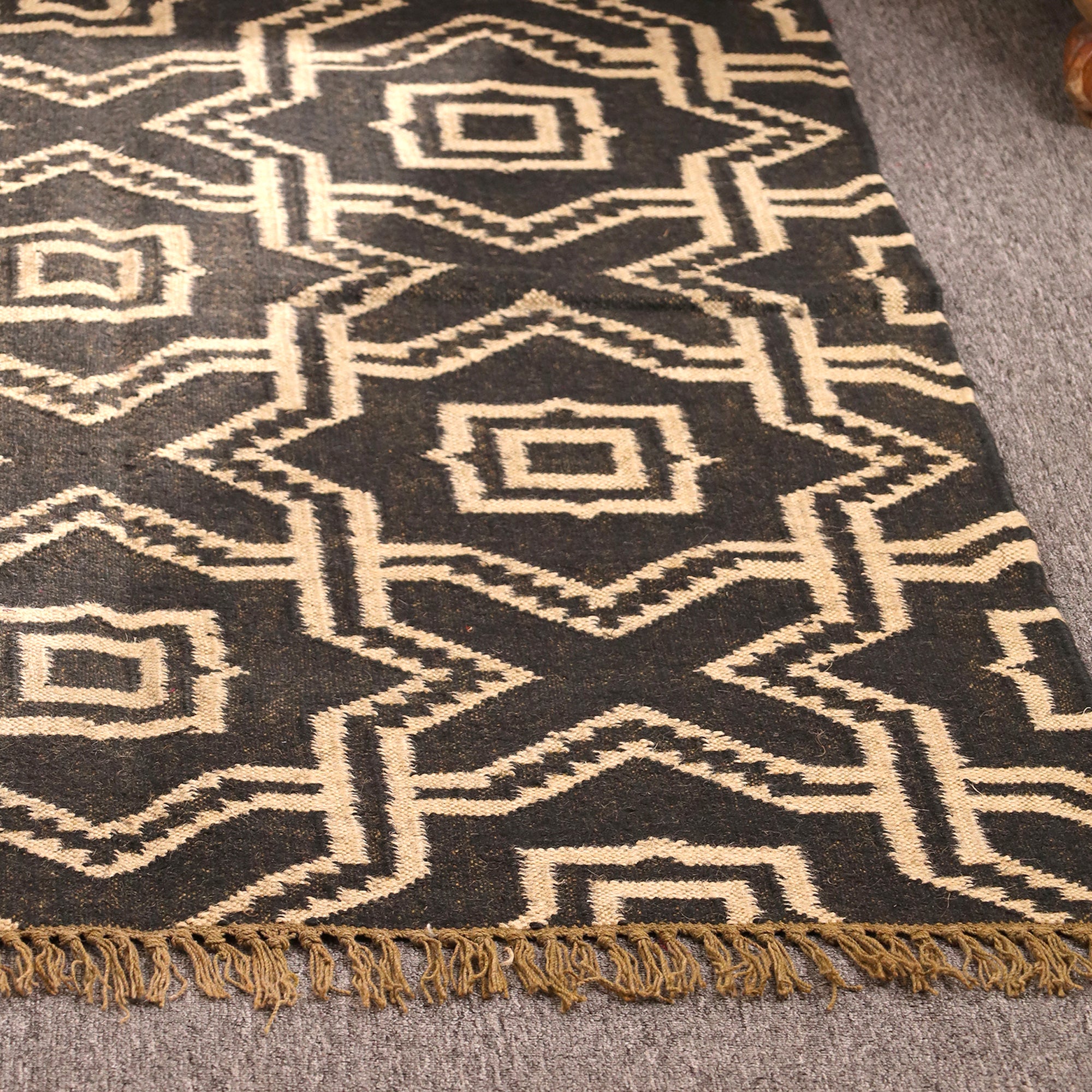 Handwoven Black Geometric Kilim Rug - Handmade Wool Area Rug Tribal Boho Living Room Carpet