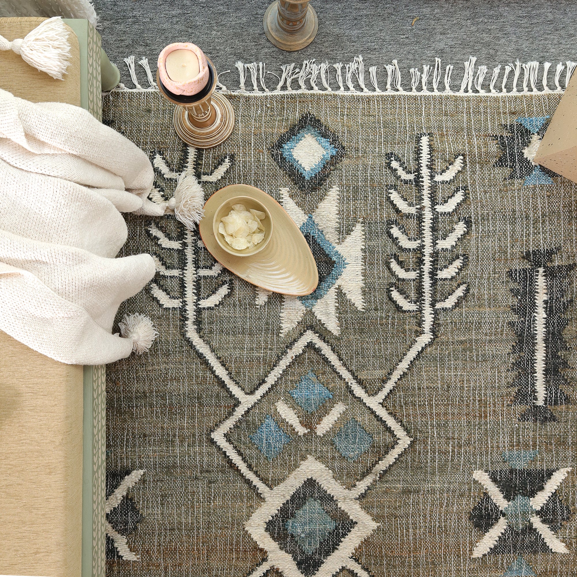 Boho Tribal Geometric Area Rug with Tassels | Handmade Style Living Room Carpet