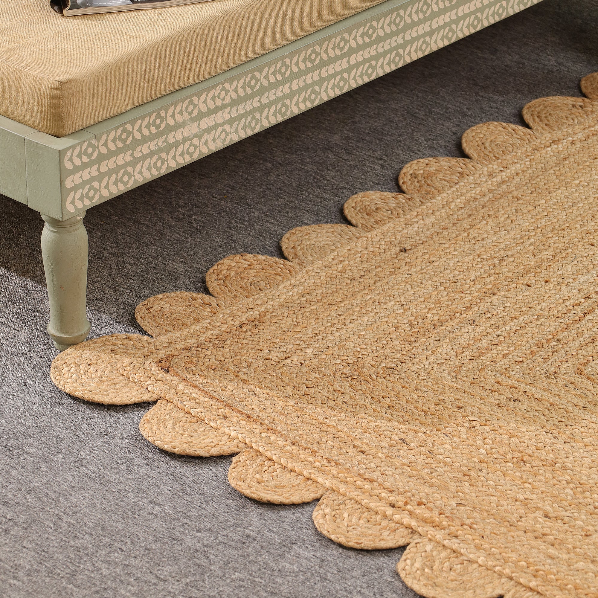 Handwoven Natural Scalloped Jute Area Rug – Boho Farmhouse Living Room Carpet