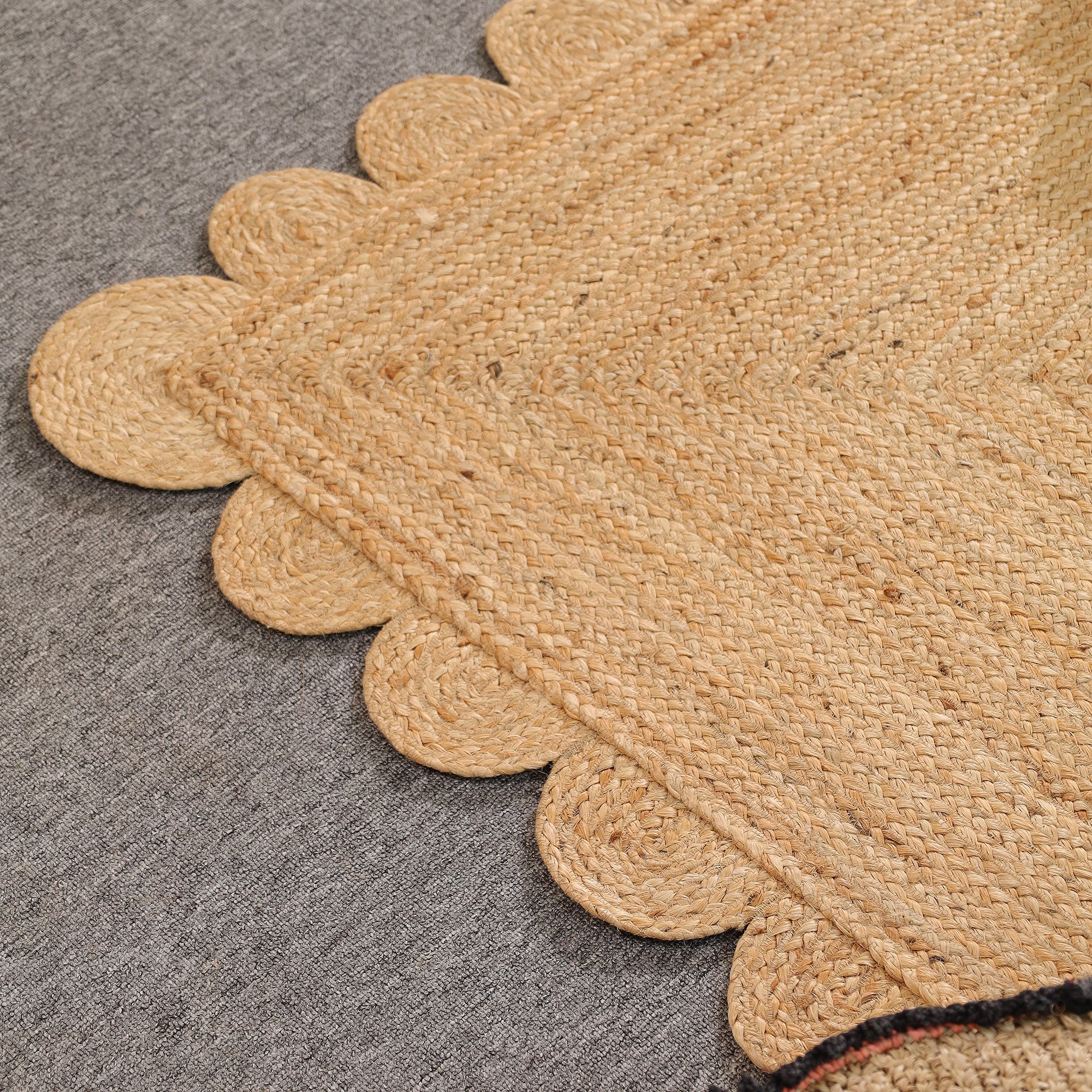 Handwoven Natural Scalloped Jute Area Rug – Boho Farmhouse Living Room Carpet