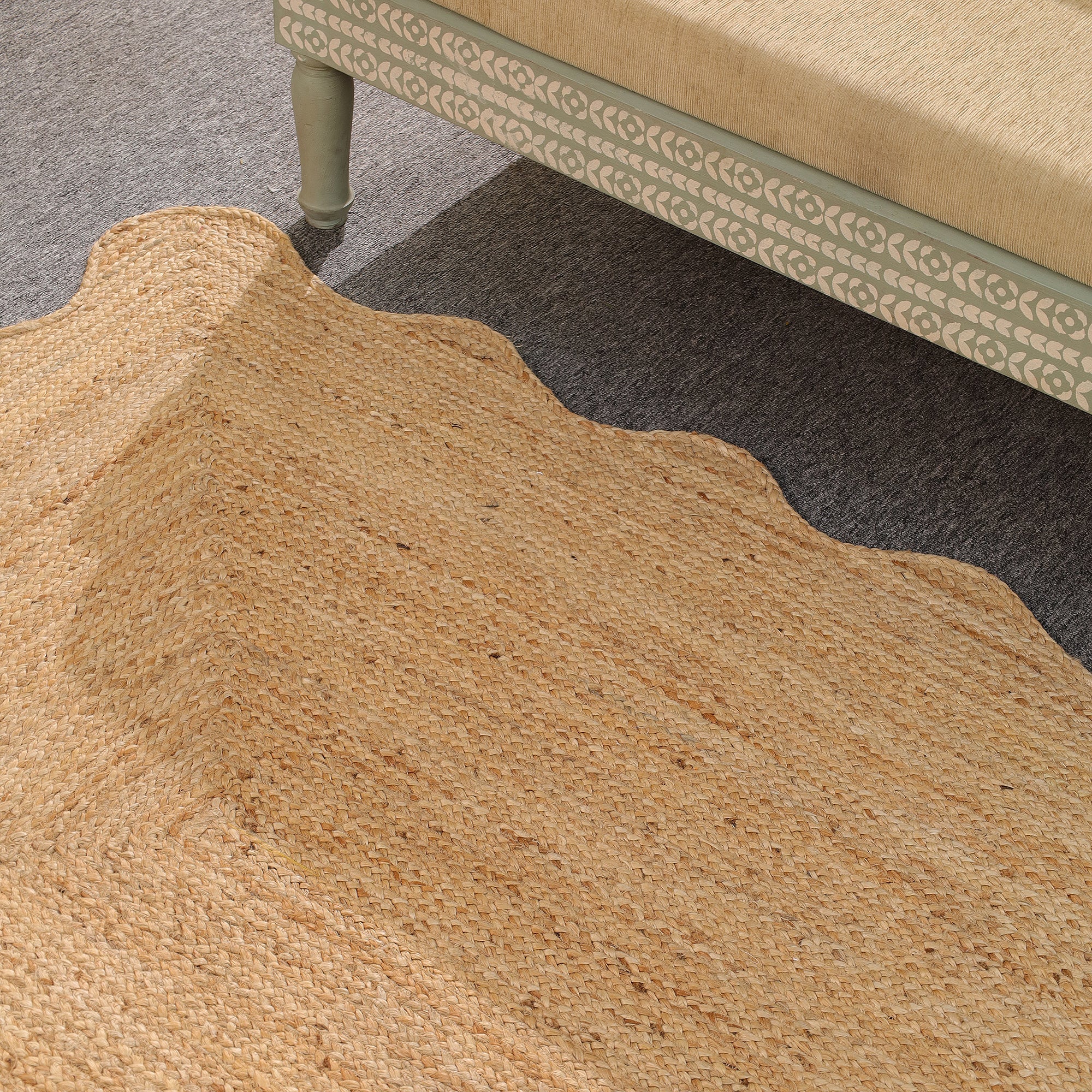Handmade Scalloped Edge Natural Jute Area Rug Boho Woven Rug Farmhouse Living Room