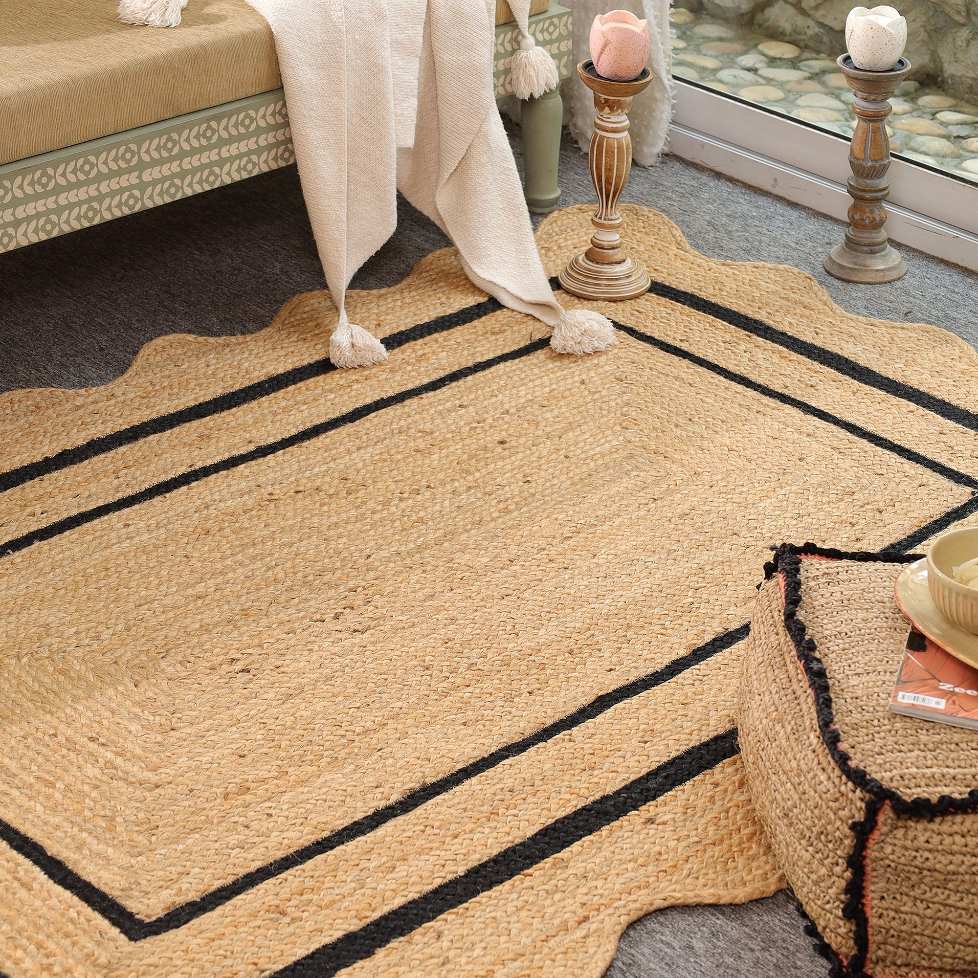 Natural Handwoven Jute Area Rug with Black Border- Scalloped Boho Farmhouse