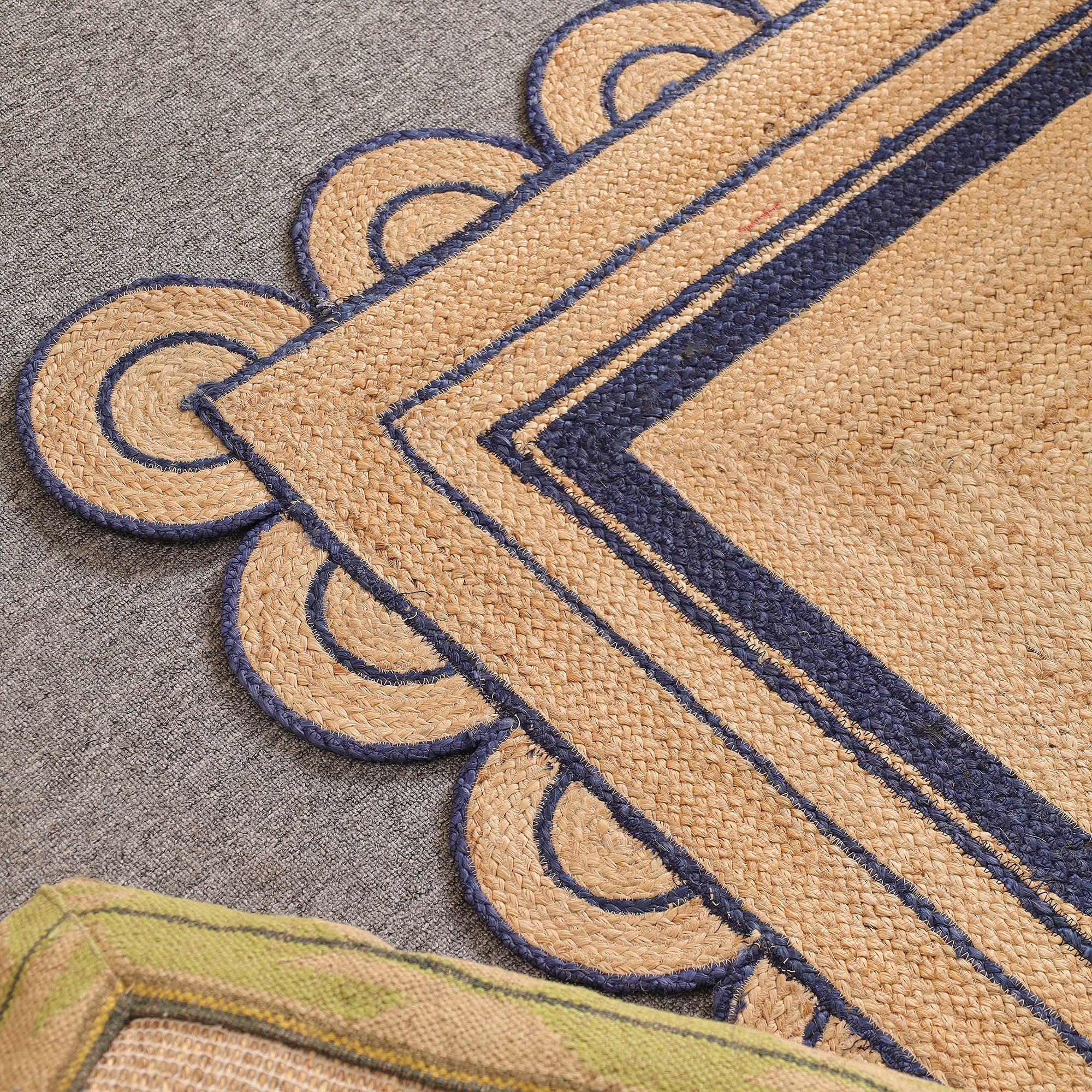 Handwoven Natural Jute Area Rug with Navy Blue Scalloped Border Farmhouse Boho Living Room Rug