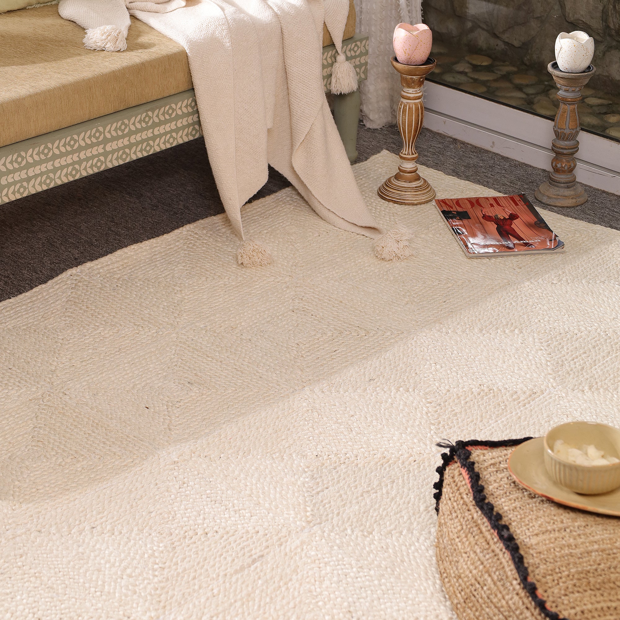 Handwoven Ivory Jute Area Rug - Natural Boho Living Room Carpet Eco-Friendly Home Decor
