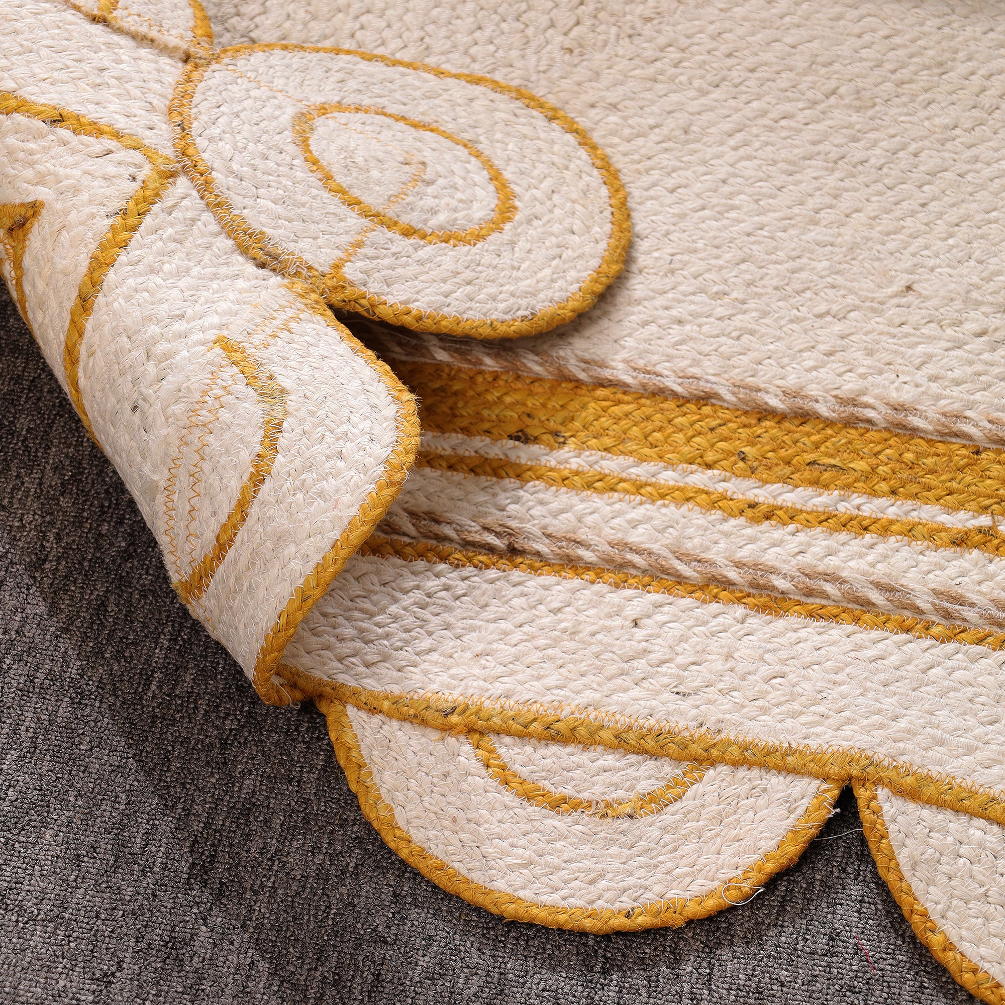Handwoven White & Mustard Jute Area Rug with Scalloped Border Natural Boho Farmhouse carpet