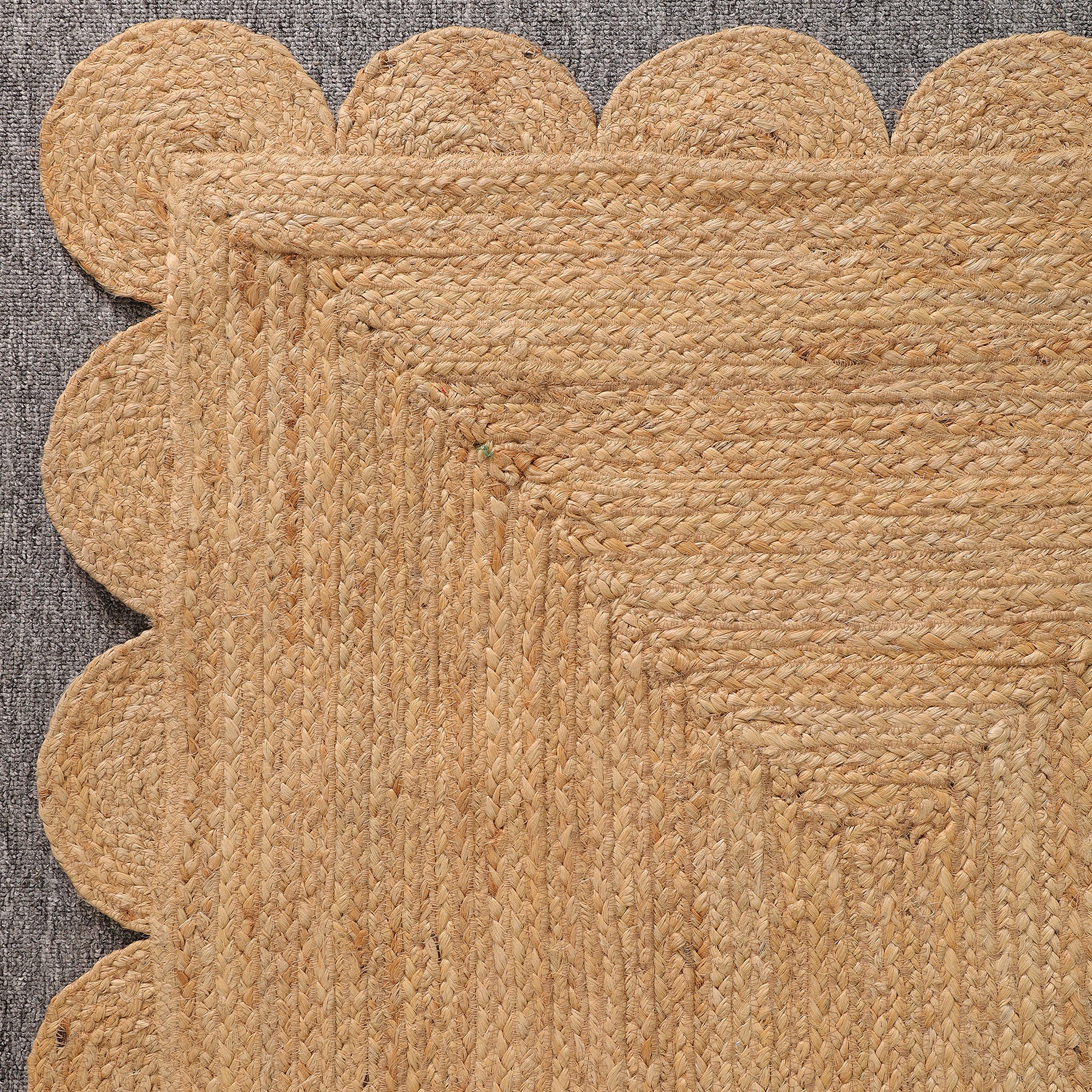 Handwoven Natural Jute Scalloped Rug Braided Boho Area Rug