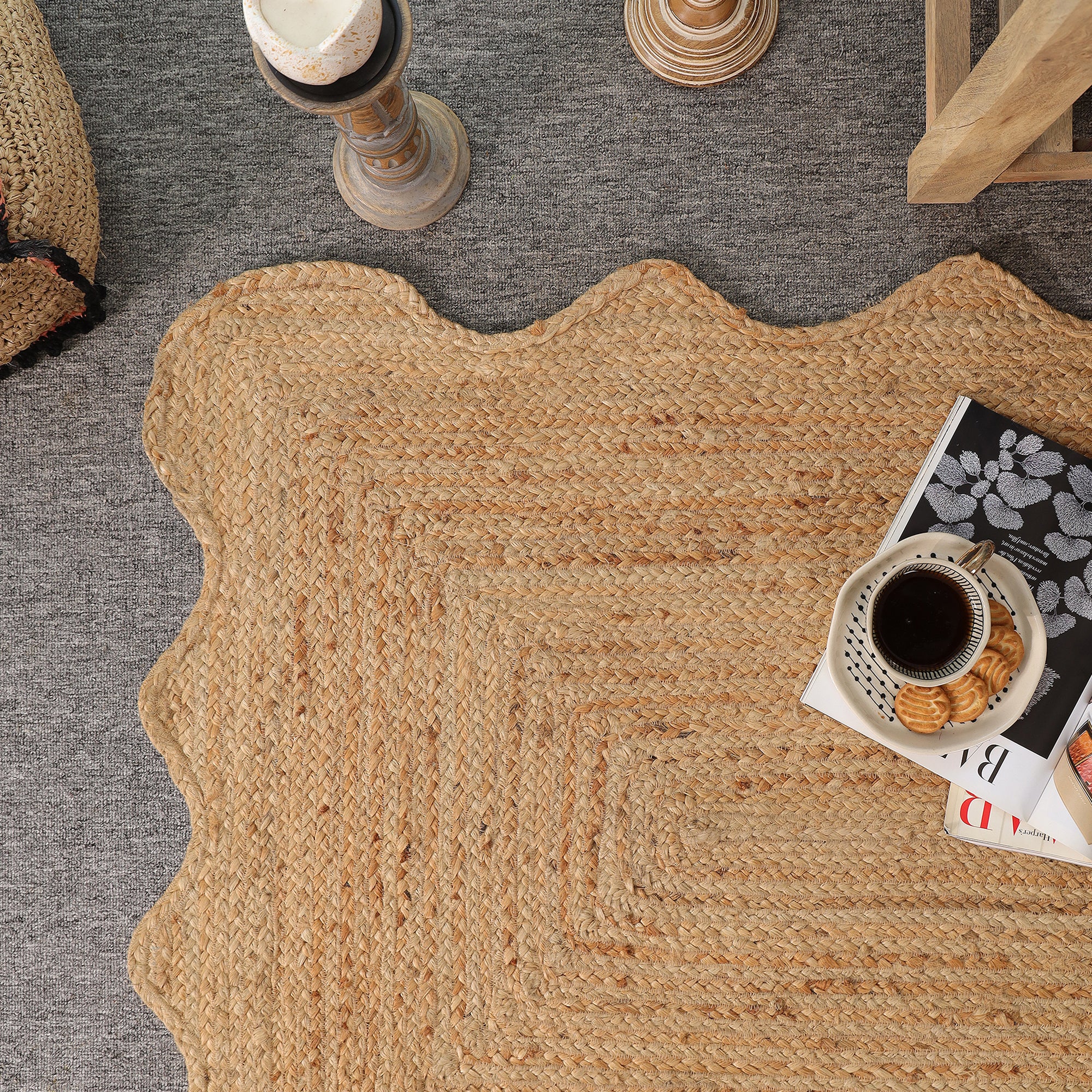 Natural Handwoven Scalloped Jute Rug Handmade Eco-Friendly Braided Area Rug