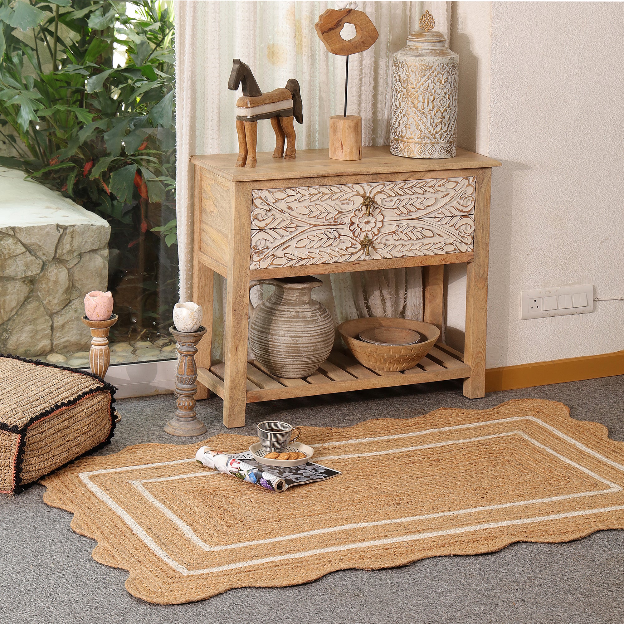 Handwoven Scalloped Jute Rug with White Border | Natural Braided Area Rug | Eco-Friendly Handmade Rug