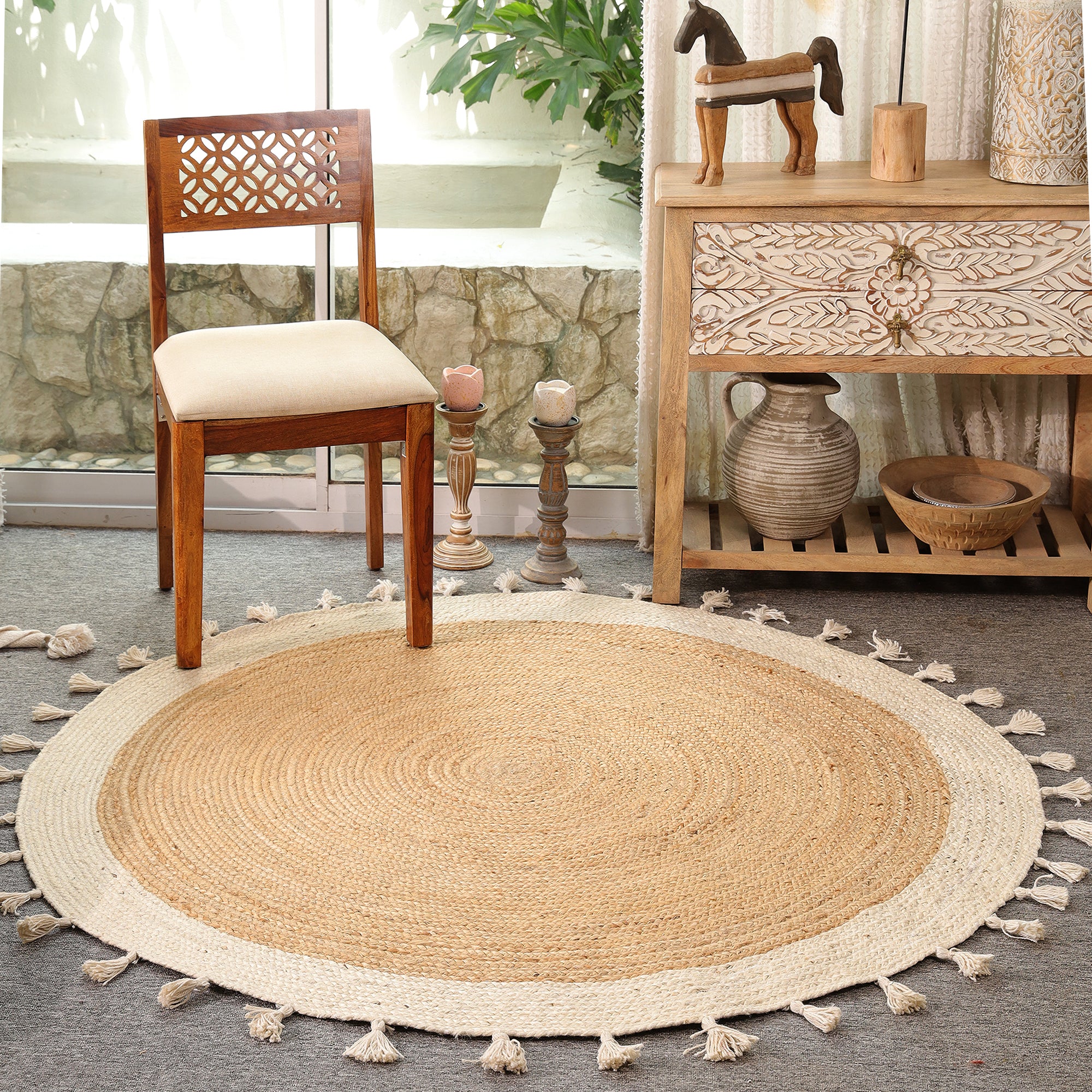 Handwoven Round Jute Rug with Cotton Border & Tassels – Natural Boho Area Rug for Living Room & Bedroom
