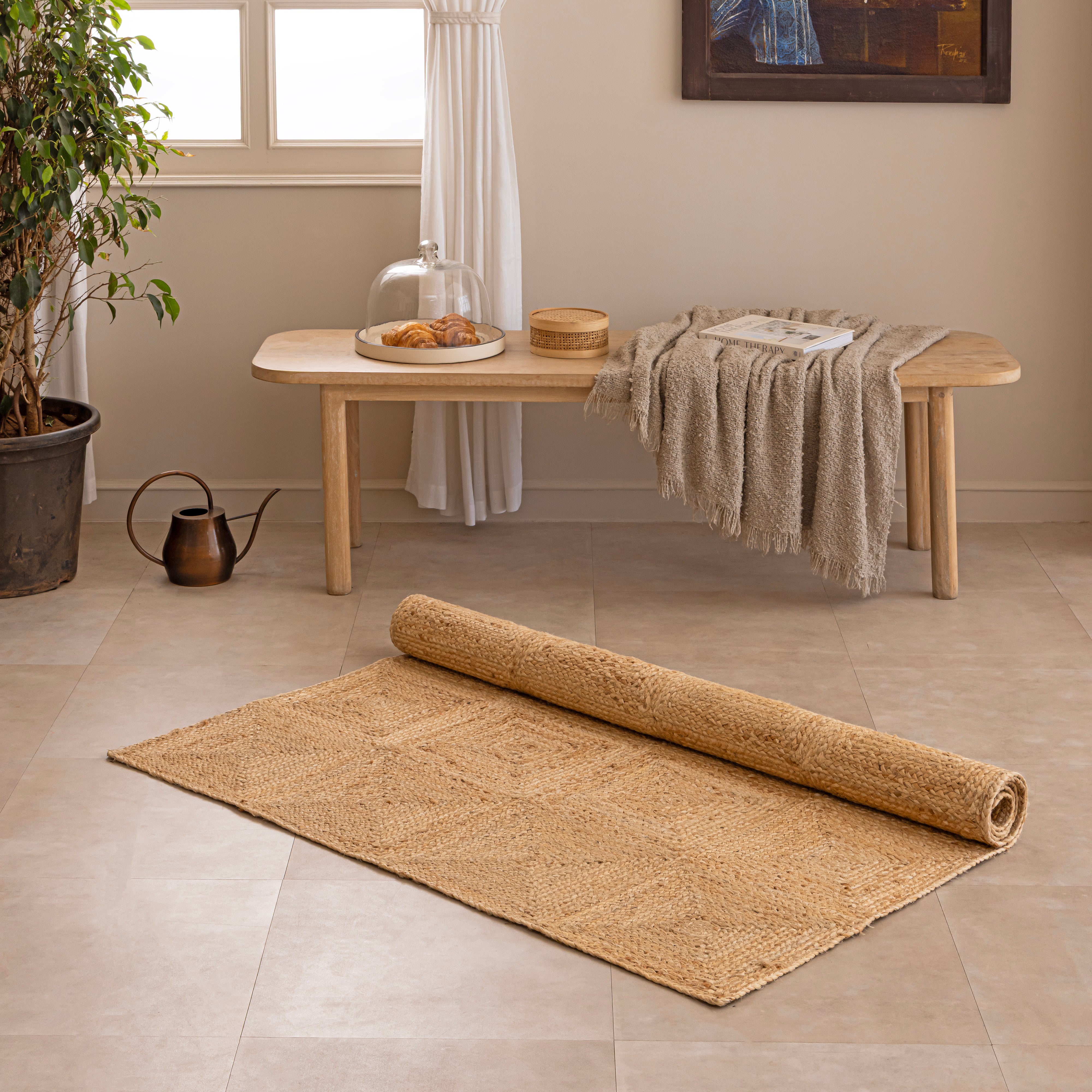 Hand-Woven Natural Jute Area Rug - Geometric Diamond Pattern Braided Floor Mat