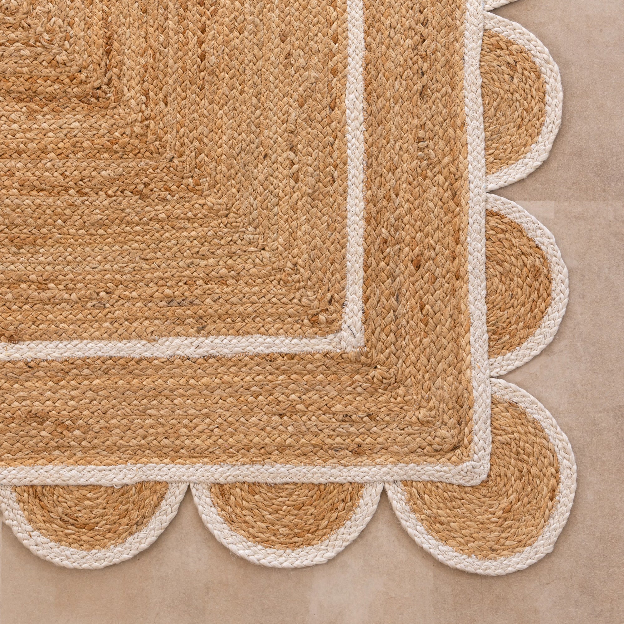 Handmade Jute Area Rug with Scalloped Border Natural Woho Woven Rug