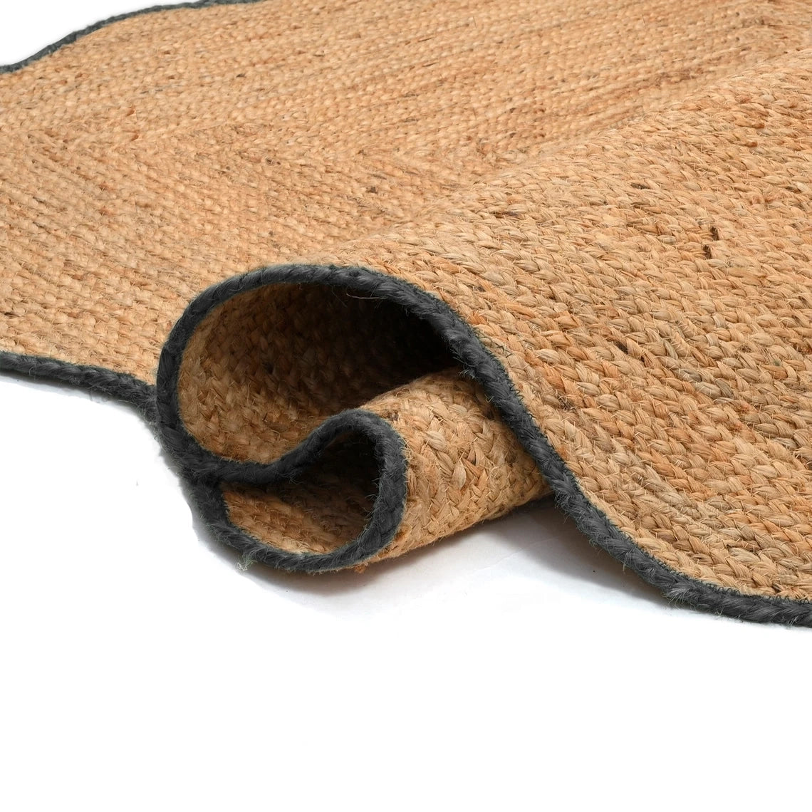 Handwoven Natural Jute Rug with Charcoal Scalloped Border