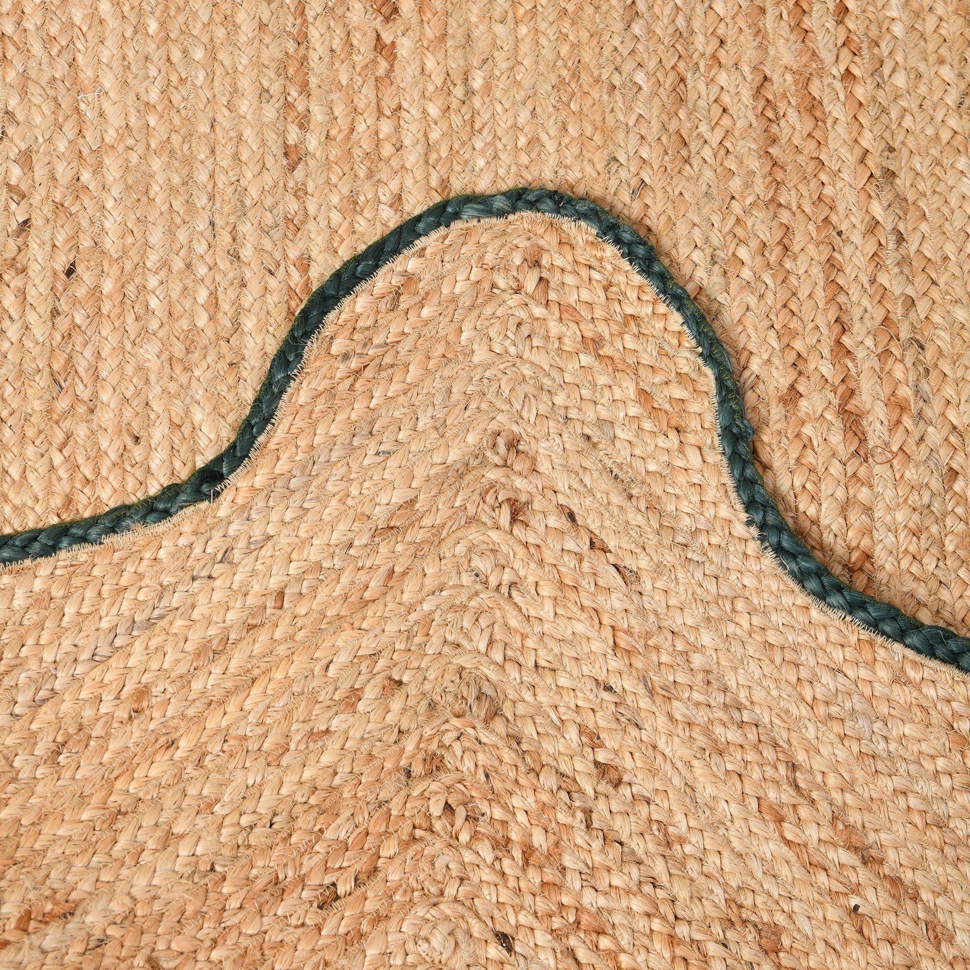 Natural Scalloped Jute Area Rug Handmade Braided Jute Rug
