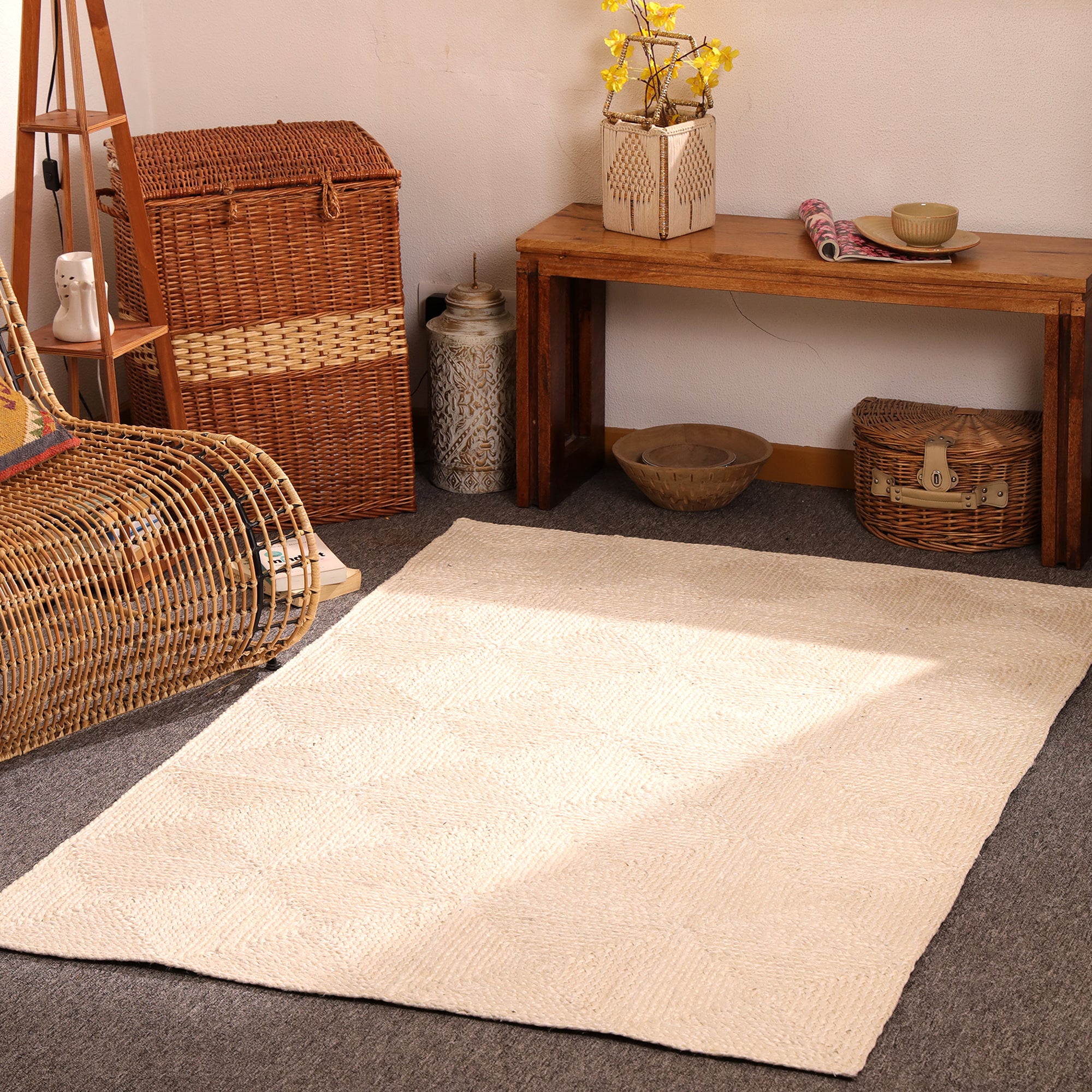 Handwoven cream Jute Braided Area Rug Natural Fiber Textured Carpet for Living Room & Bedrom