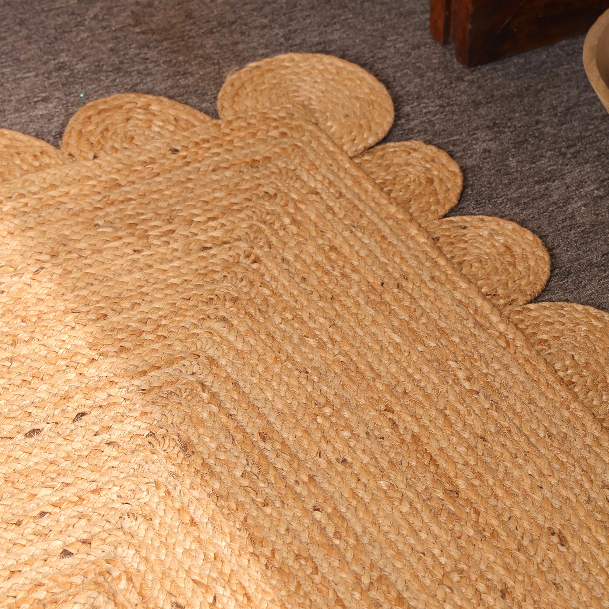 Handwoven Natural Braided Jute Scalloped Rug | Handmade Boho Area Rug | Eco-Friendly Farmhouse Living Room Carpet | Natural Fiber Floor Rug