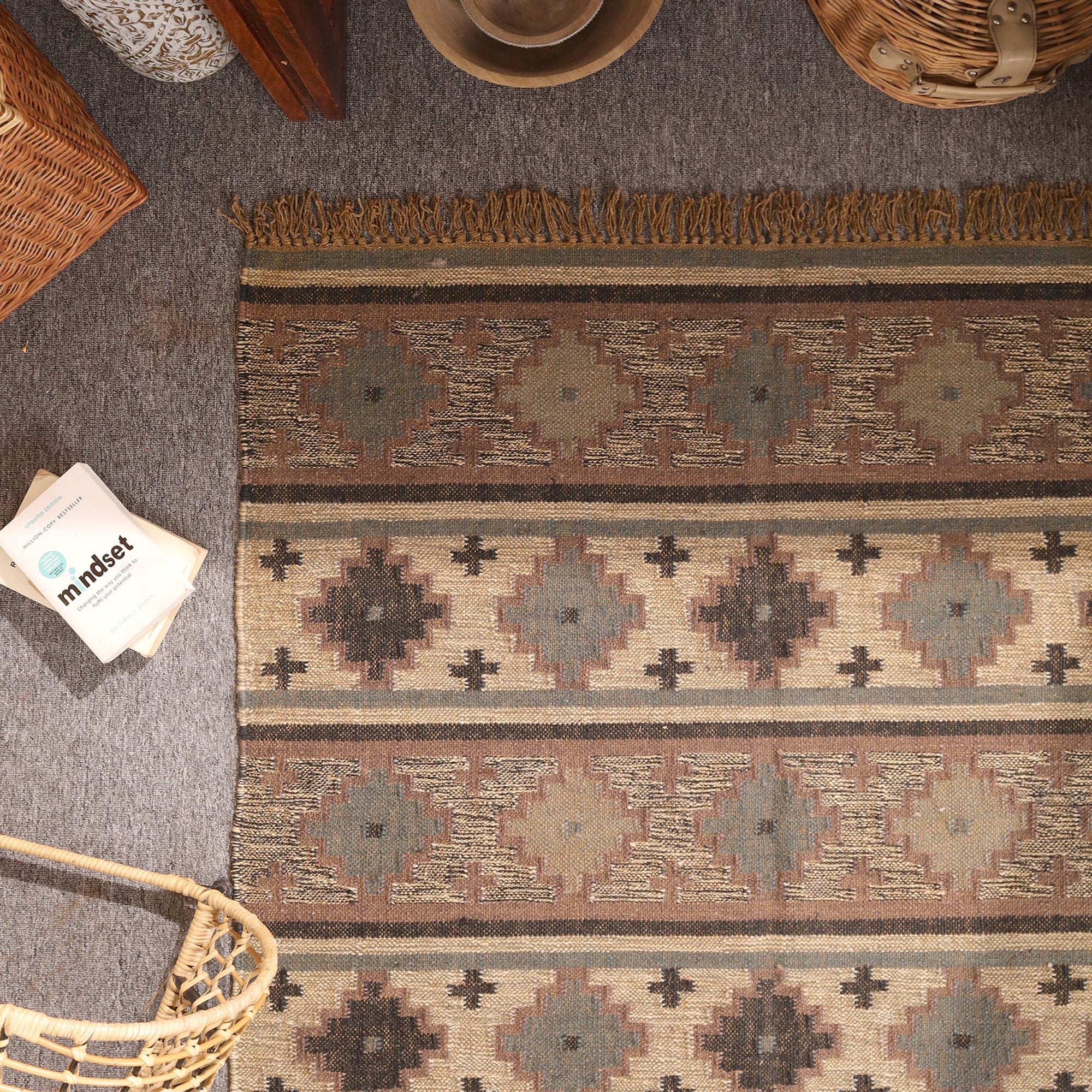 Handwoven Southwestern Kilim Area Rug Handmade Tribal Flatweave Rug