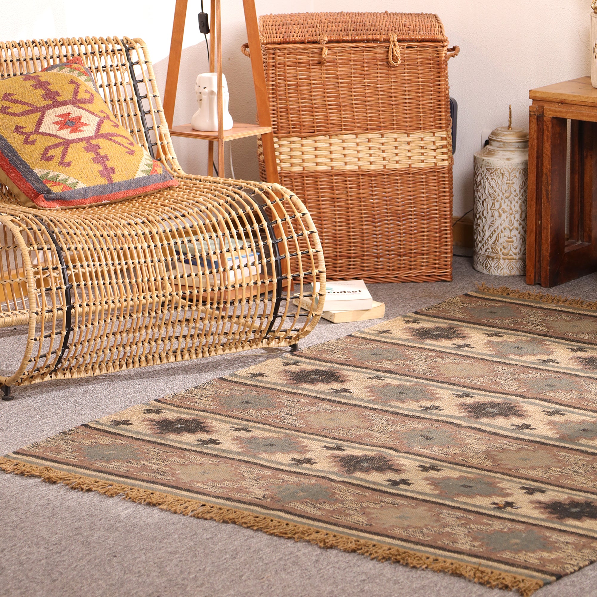 Handwoven Southwestern Kilim Area Rug Handmade Tribal Flatweave Rug