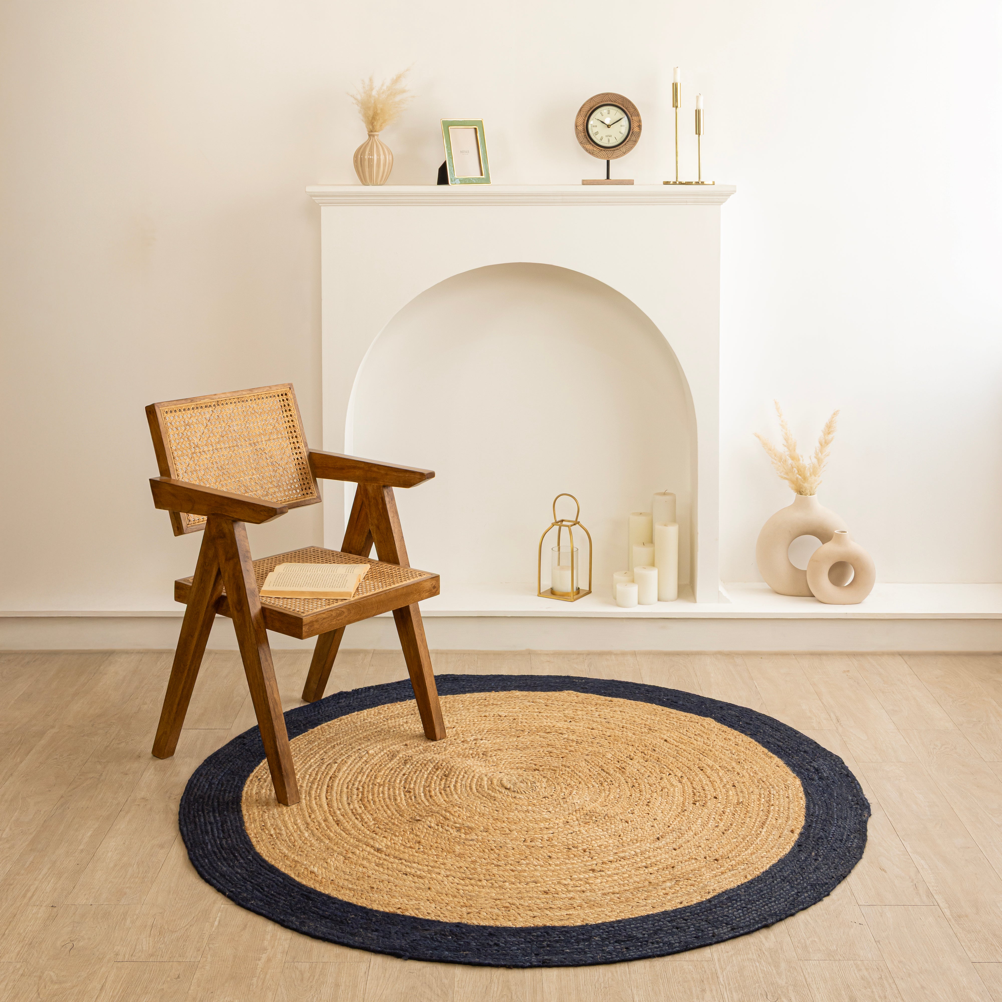 Handwoven Round Jute Rug with Navy Blue Border - Natural Braided Boho Area Rug