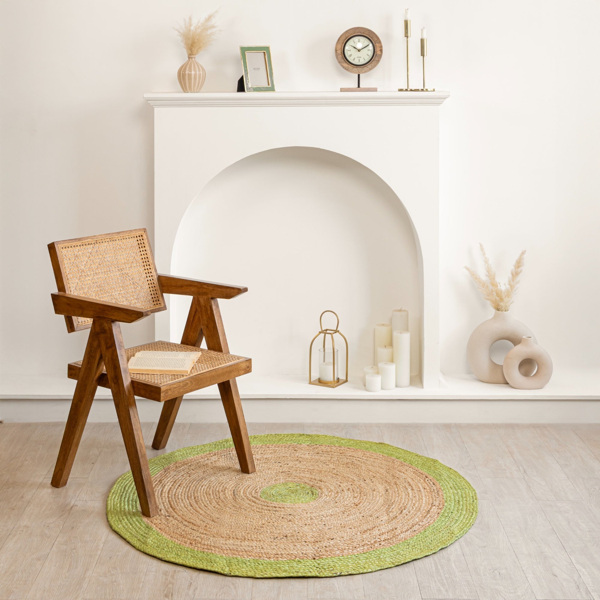 Handmade Round Jute Rug with Green Border Natural Braided Jute Area Rug For Living Room