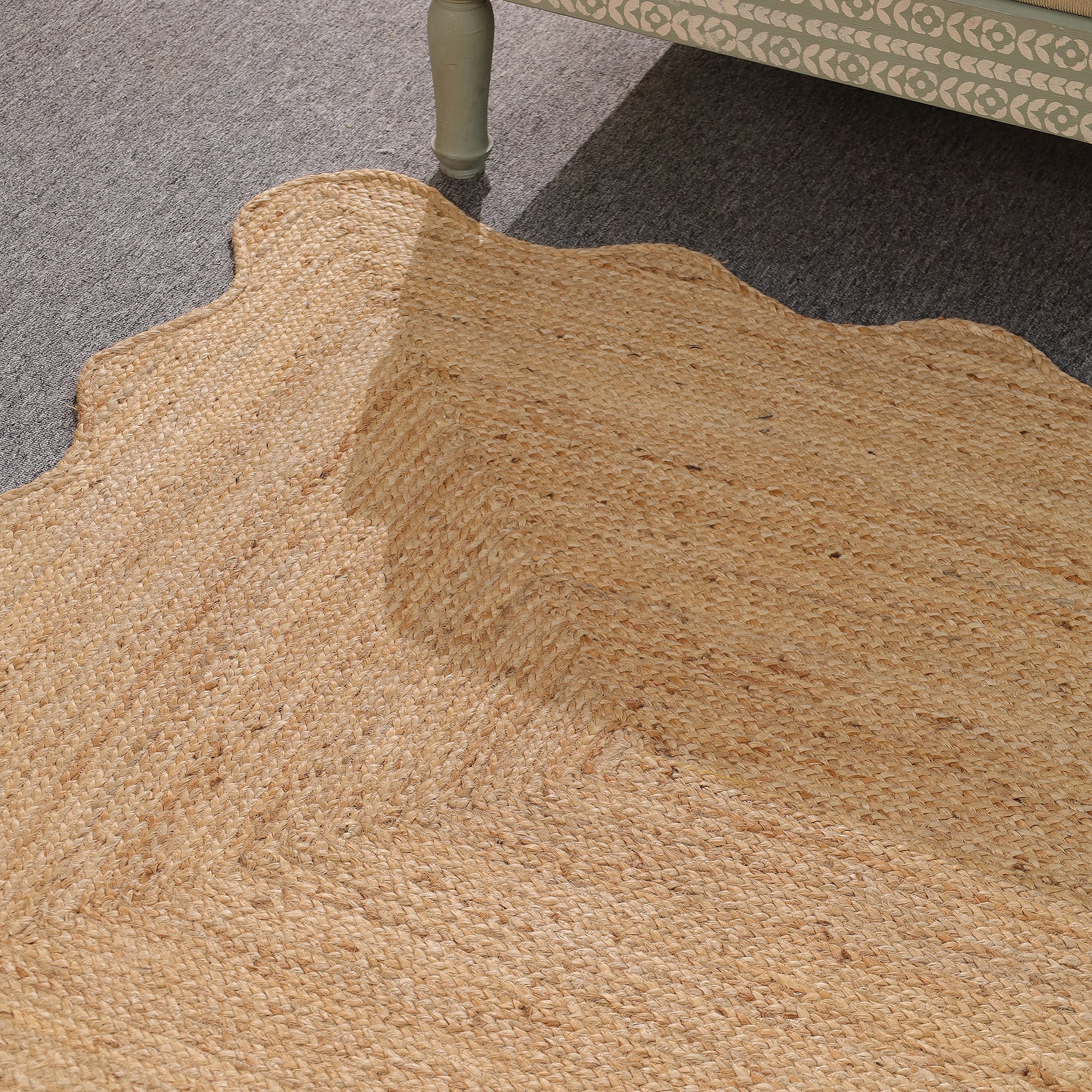 Handmade Scalloped Edge Natural Jute Area Rug Boho Woven Rug Farmhouse Living Room