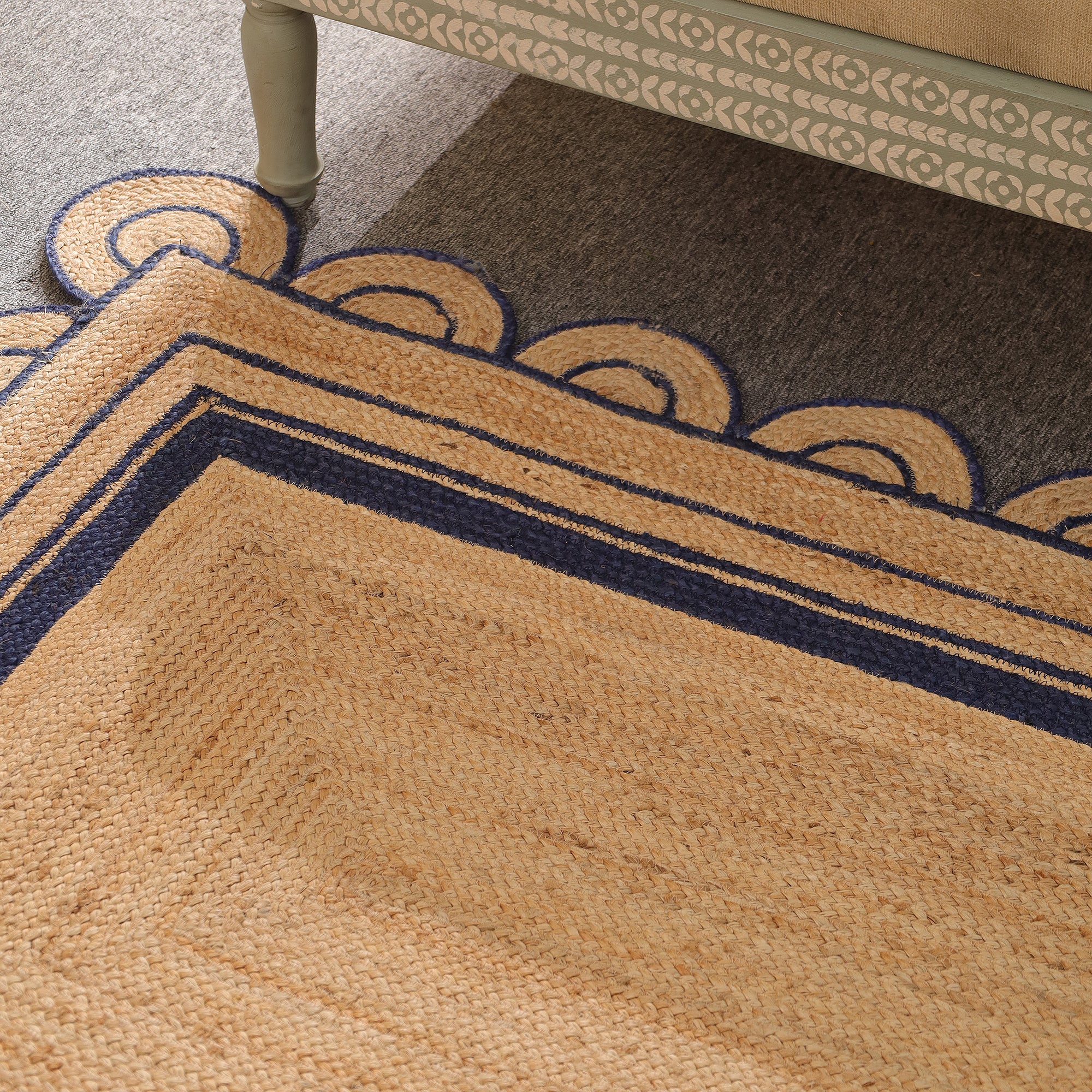 Handwoven Natural Jute Area Rug with Navy Blue Scalloped Border Farmhouse Boho Living Room Rug