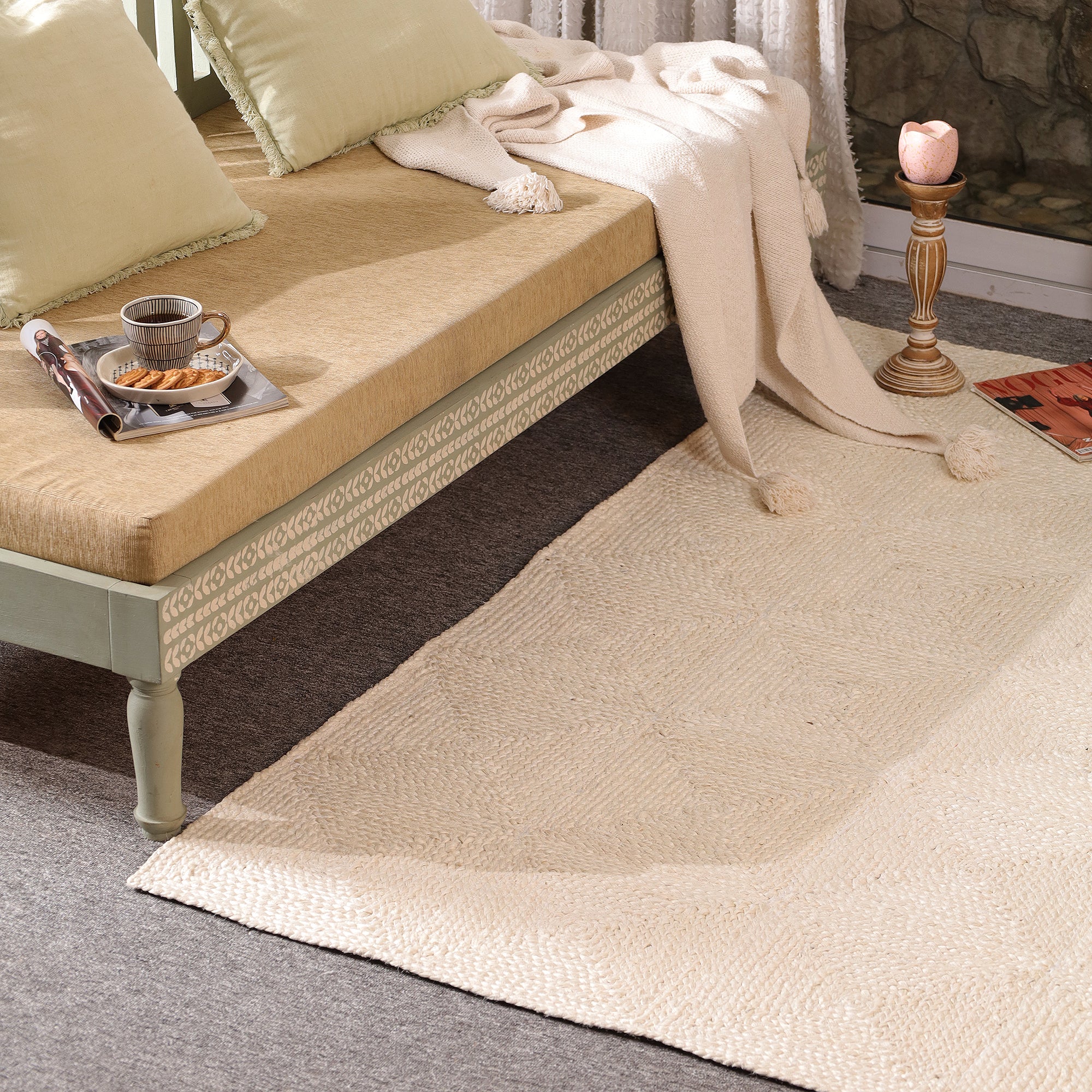 Handwoven Ivory Jute Area Rug - Natural Boho Living Room Carpet Eco-Friendly Home Decor