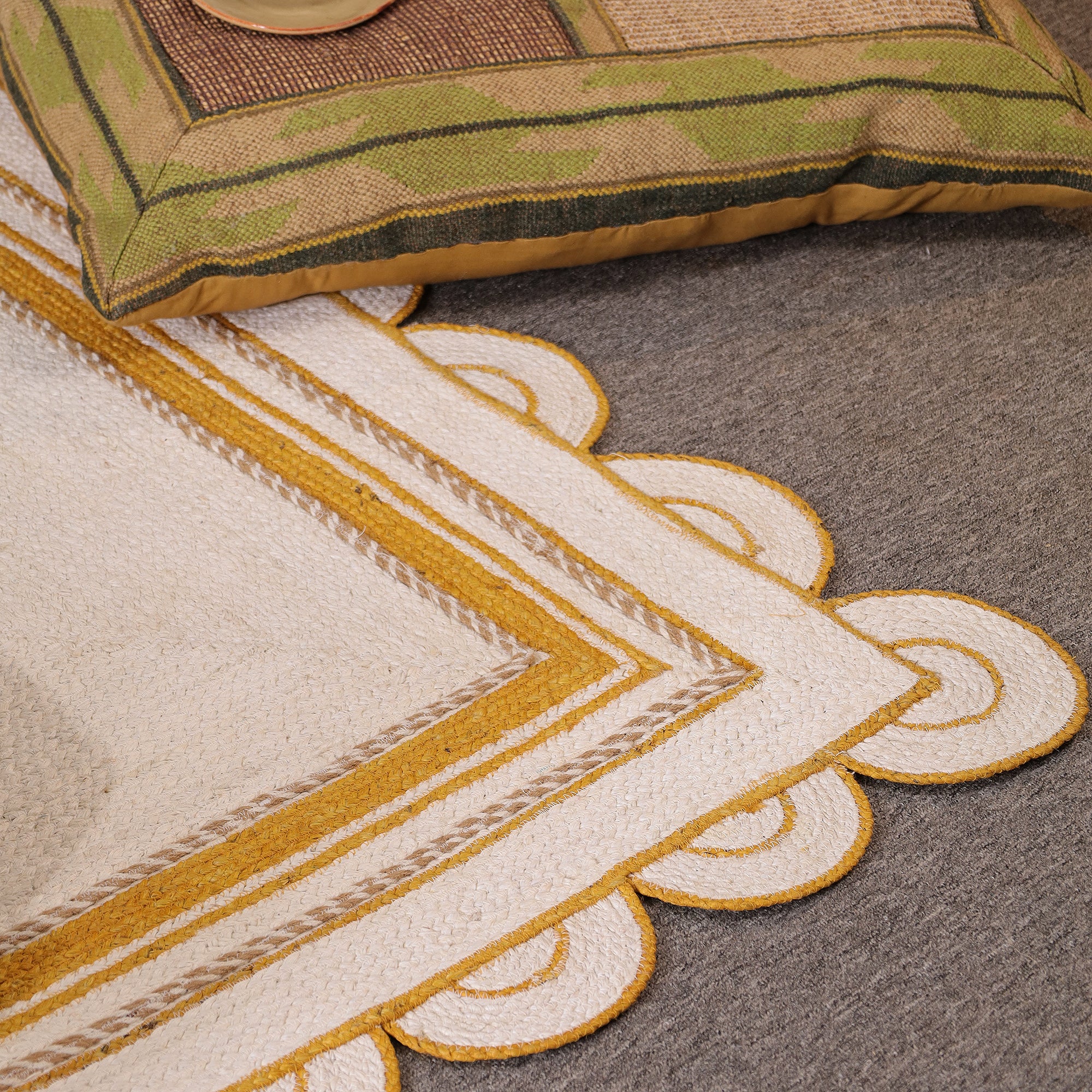 Handwoven White & Mustard Jute Area Rug with Scalloped Border Natural Boho Farmhouse carpet