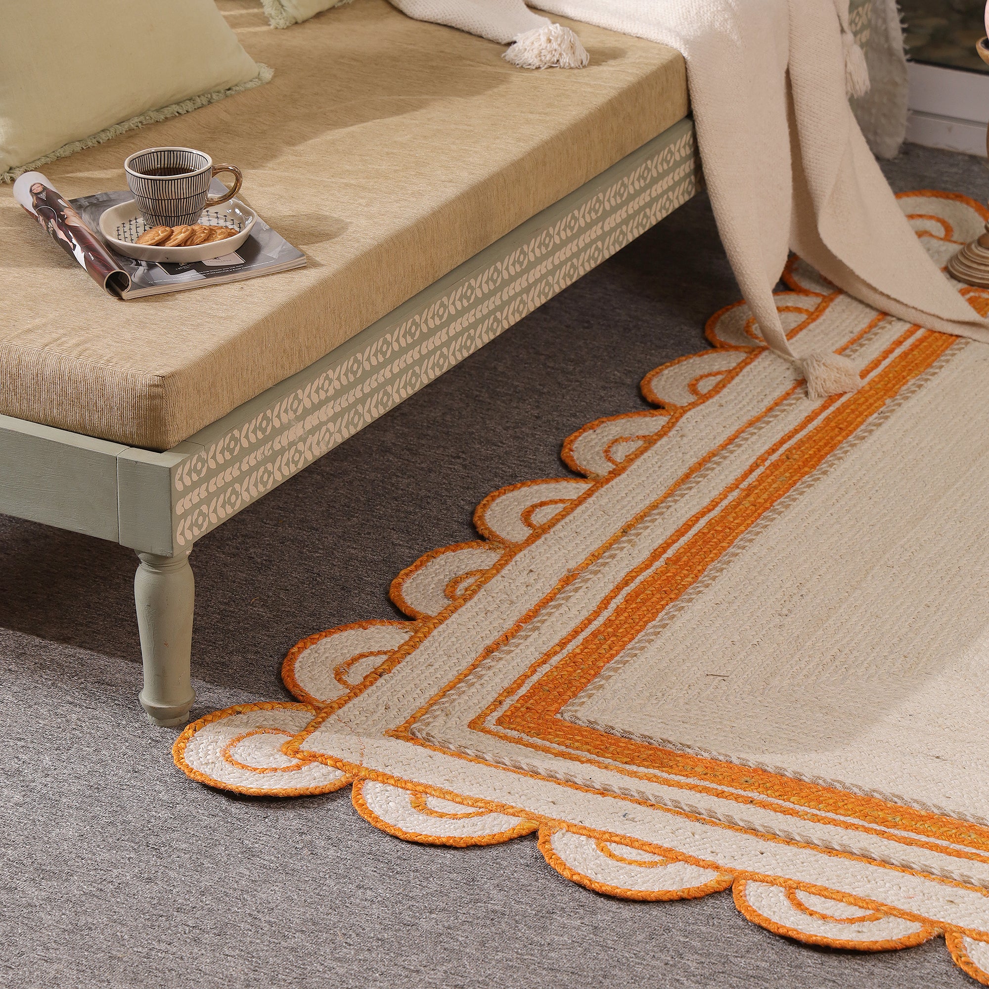 Handwoven Natural Jute Rug with Orange Sacalloped Border Eco-Friendly Braided Area Rug