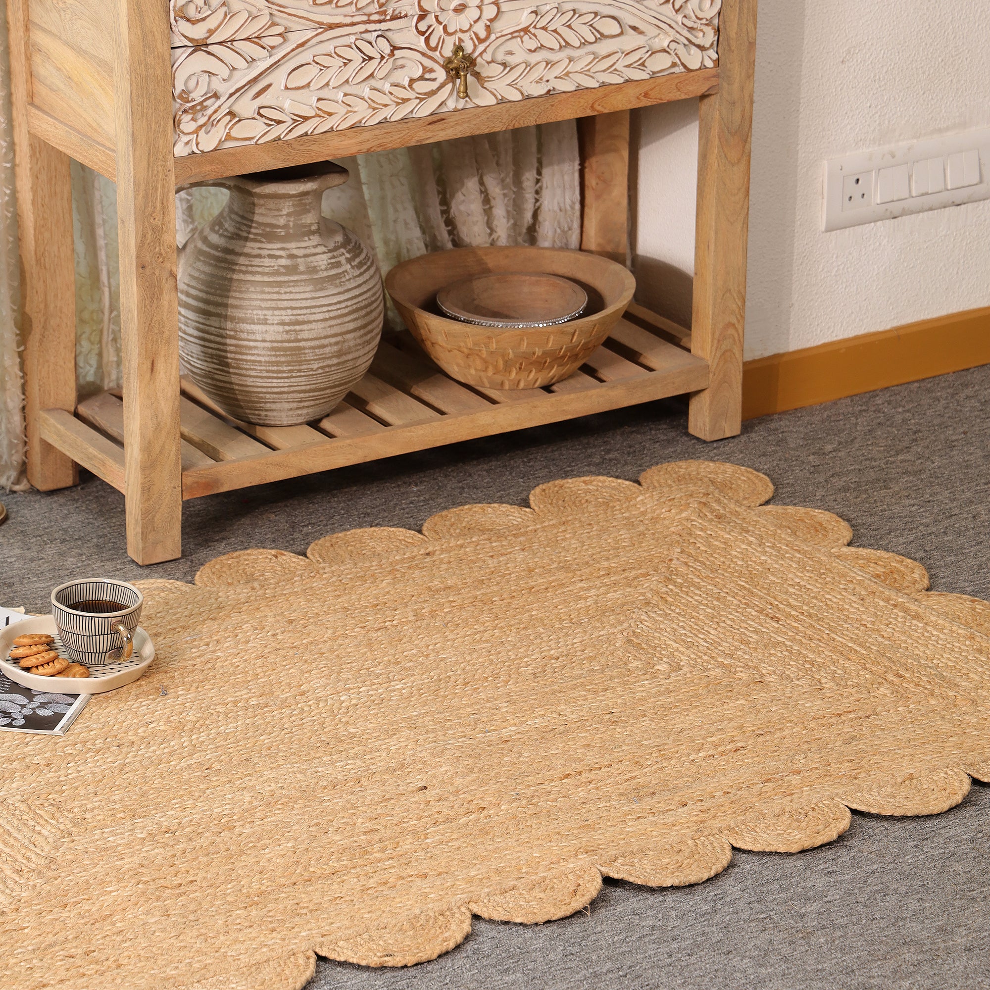 Handwoven Natural Jute Scalloped Rug Braided Boho Area Rug