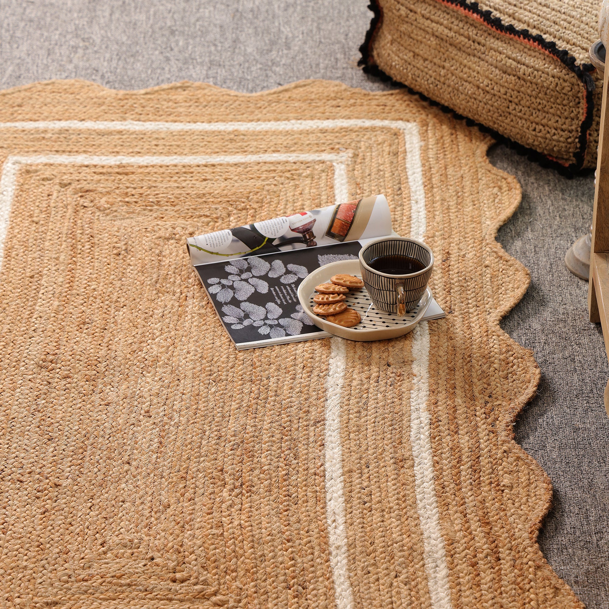 Handwoven Scalloped Jute Rug with White Border | Natural Braided Area Rug | Eco-Friendly Handmade Rug