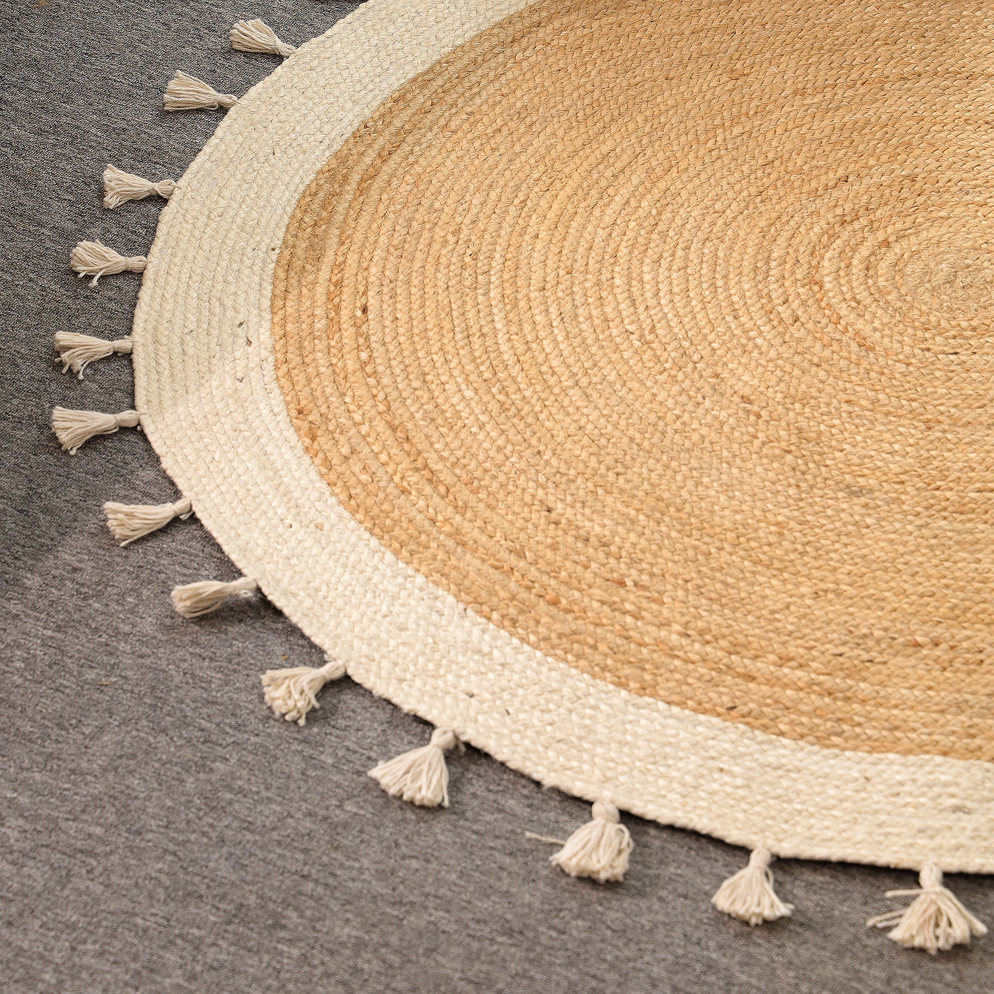Handwoven Round Jute Rug with Cotton Border & Tassels – Natural Boho Area Rug for Living Room & Bedroom